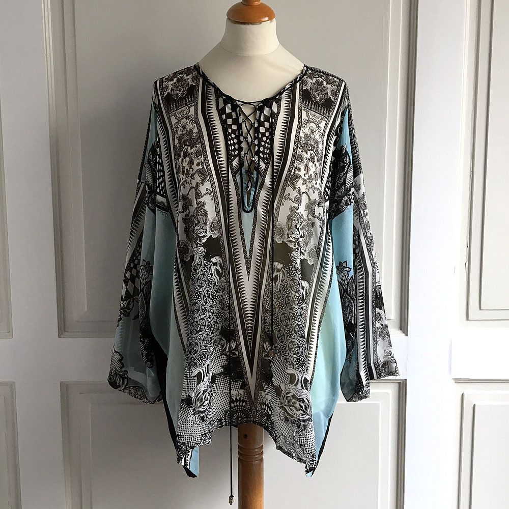 Roberto Cavalli Roberto Cavalli Blue/Black/White Silk Print Lace-Up Top Size ONE SIZE - 1 Thumbnail