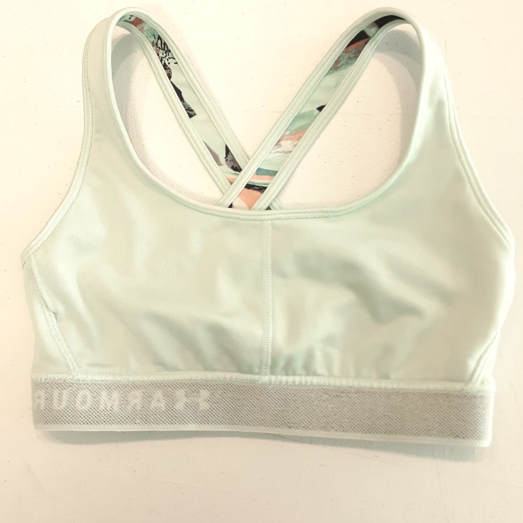 Under Armour Under Armour Compression Sports Bra Small No Padded Cups Multicolor Size ONE SIZE - 4 Thumbnail