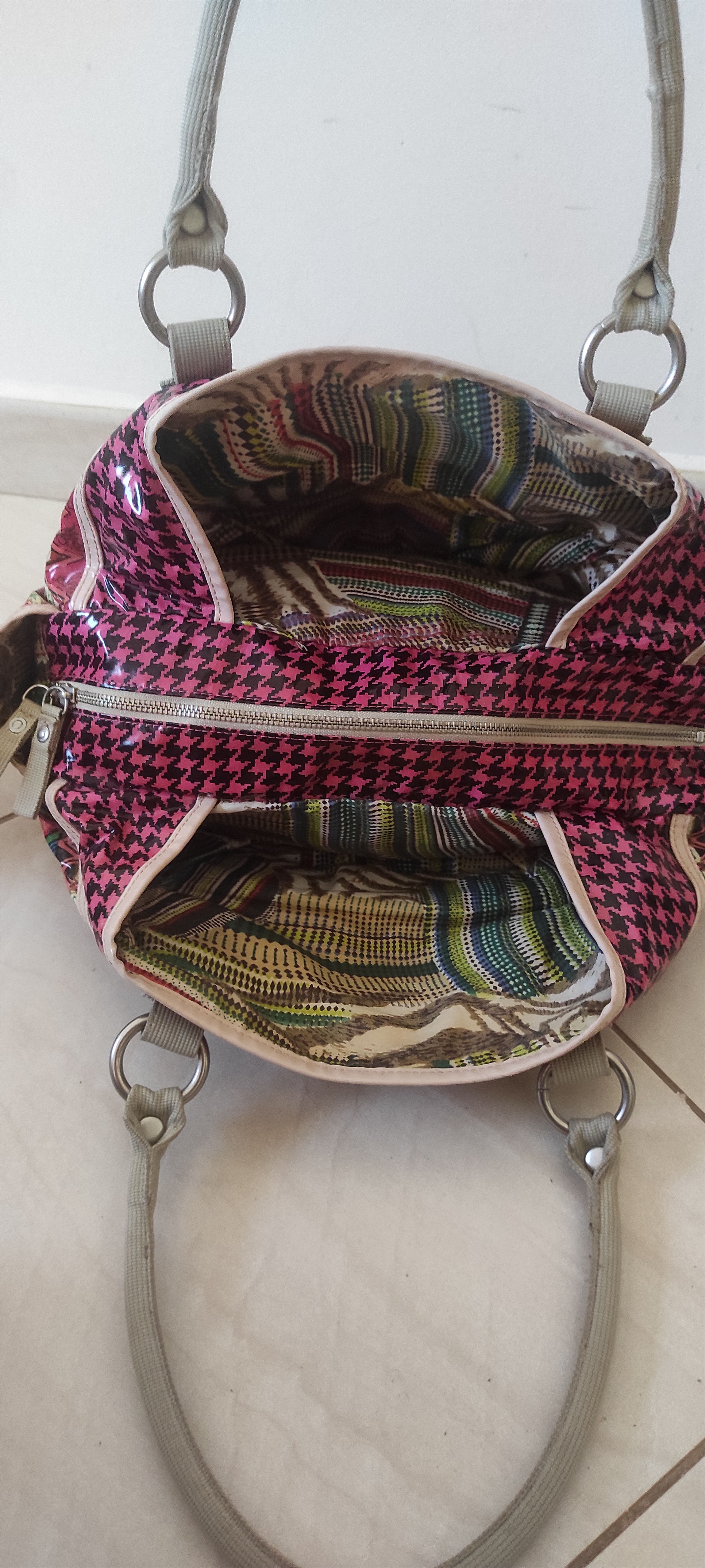 George Gina & Lucy George Gina & Lucy Be Nice Get Ice Bag Y2K Crossbody Bag Size ONE SIZE - 16 Thumbnail