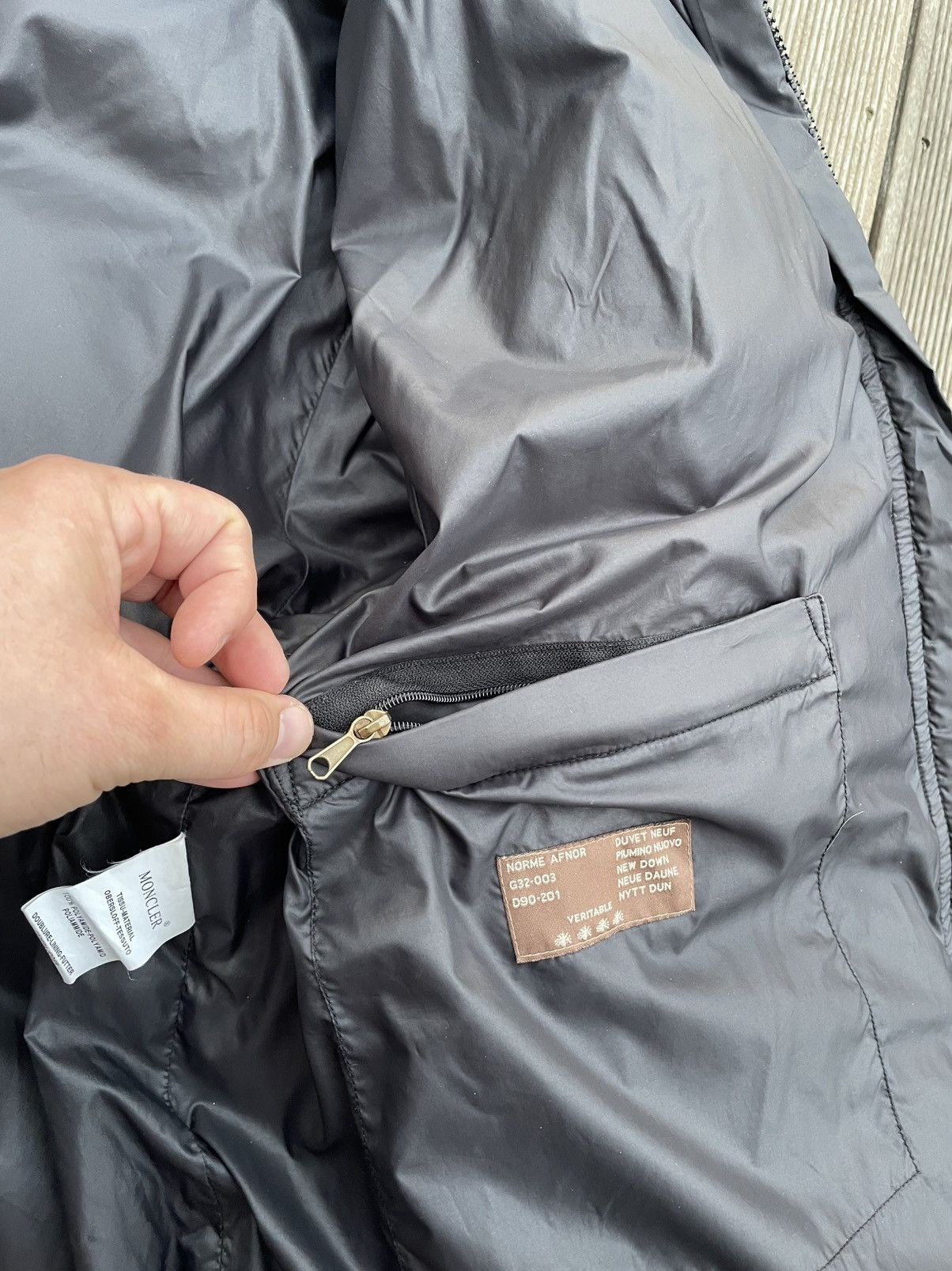 Moncler MONCLER VINTAGE MAYA BLACK PUFFER JACKET XL-XXL Size US XXL / EU 58 / 5 - 20 Thumbnail