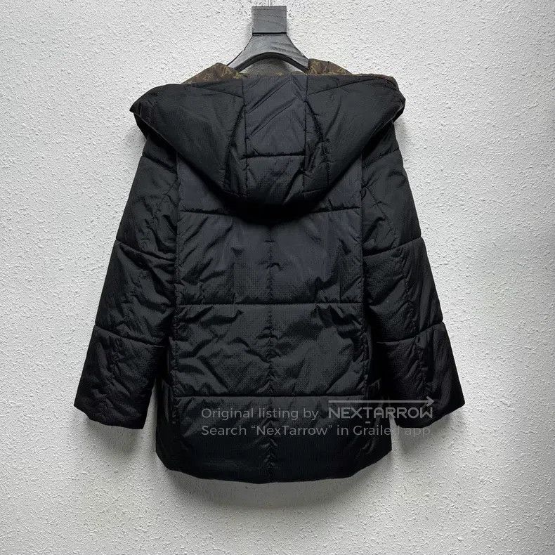 Louis Vuitton Louis Vuitton Hooded down jacket with full print of old fl Size XXS / US 00 / IT 34 - 2 Thumbnail