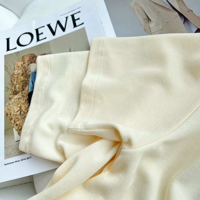Loewe LOEWE Embroidered T-shirt Size S / US 4 / IT 40 - 4 Thumbnail