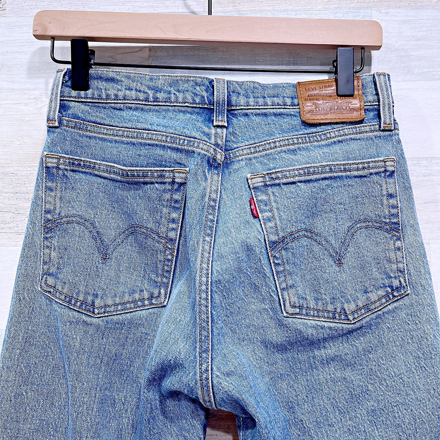 Levi's Levis Premium Wedgie Straight Fit Jeans Womemns 25 Size 25" / US 0 / IT 36 - 5 Thumbnail