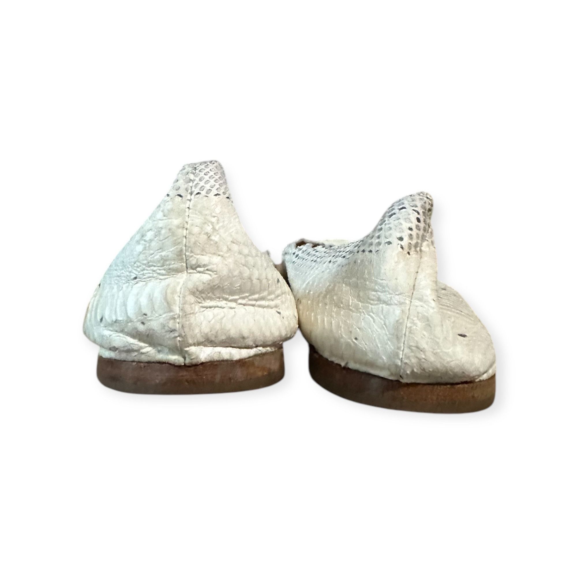 Chloe Chloe Lauren Ballet Ballerina Flats, in white snake, Scallop Size US 9 / IT 39 - 6 Thumbnail