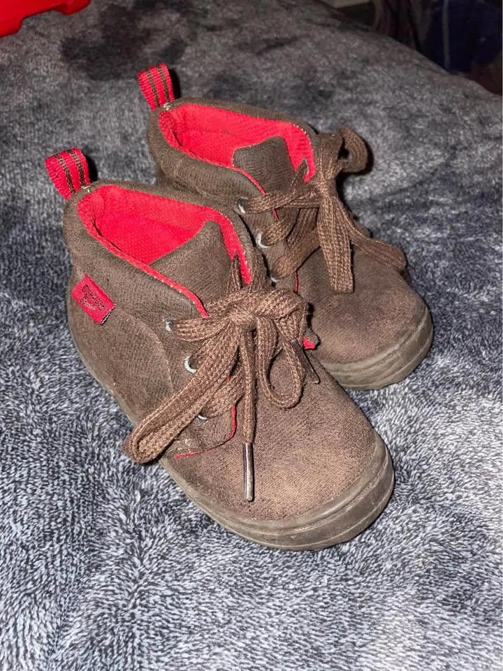 Designer OshKosh B’Gosh Toddler Boots Size ONE SIZE - 1 Thumbnail