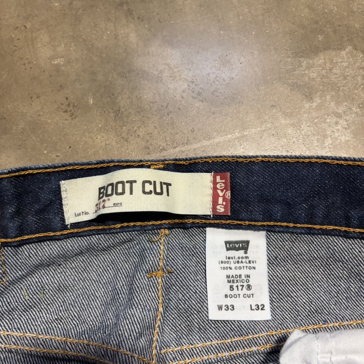 Levi's Vintage Levis 517 Boot Cut Jeans Relaxed Dark Wash Western Size US 33 - 11 Thumbnail