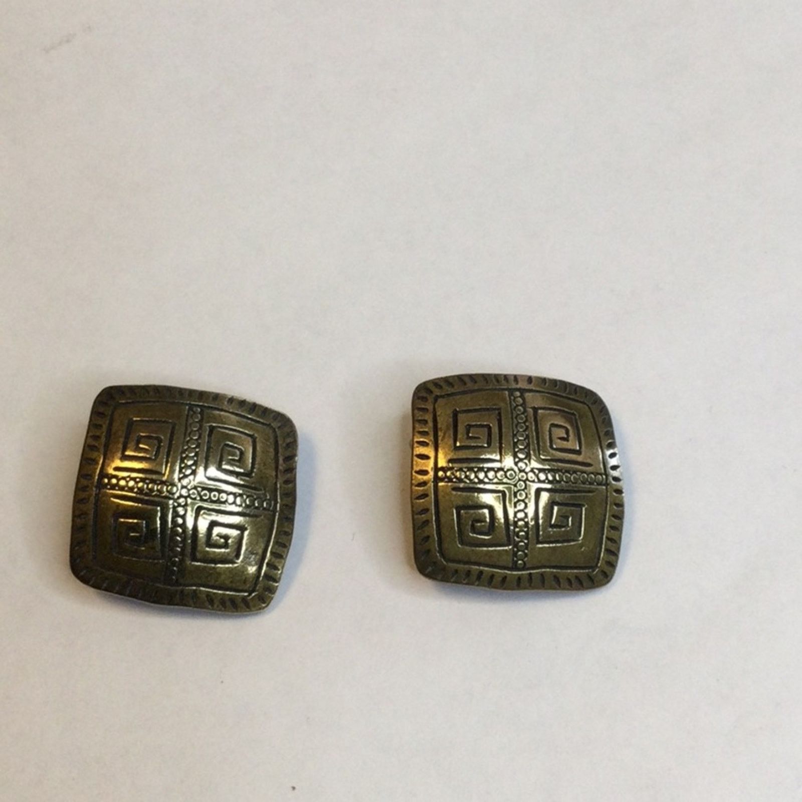Other Vintage Modernist Bronze Tribal Aztec Design ClipOn Earrings Size ONE SIZE - 16 Thumbnail