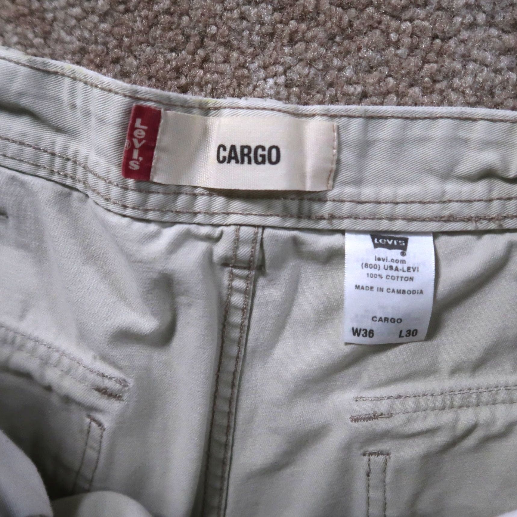 Levi's VINTAGE Levi's Cargo Pants Men 36x30 Beige Workwear Baggy Streetwear Y2K Size US 36 / EU 52 - 5 Thumbnail