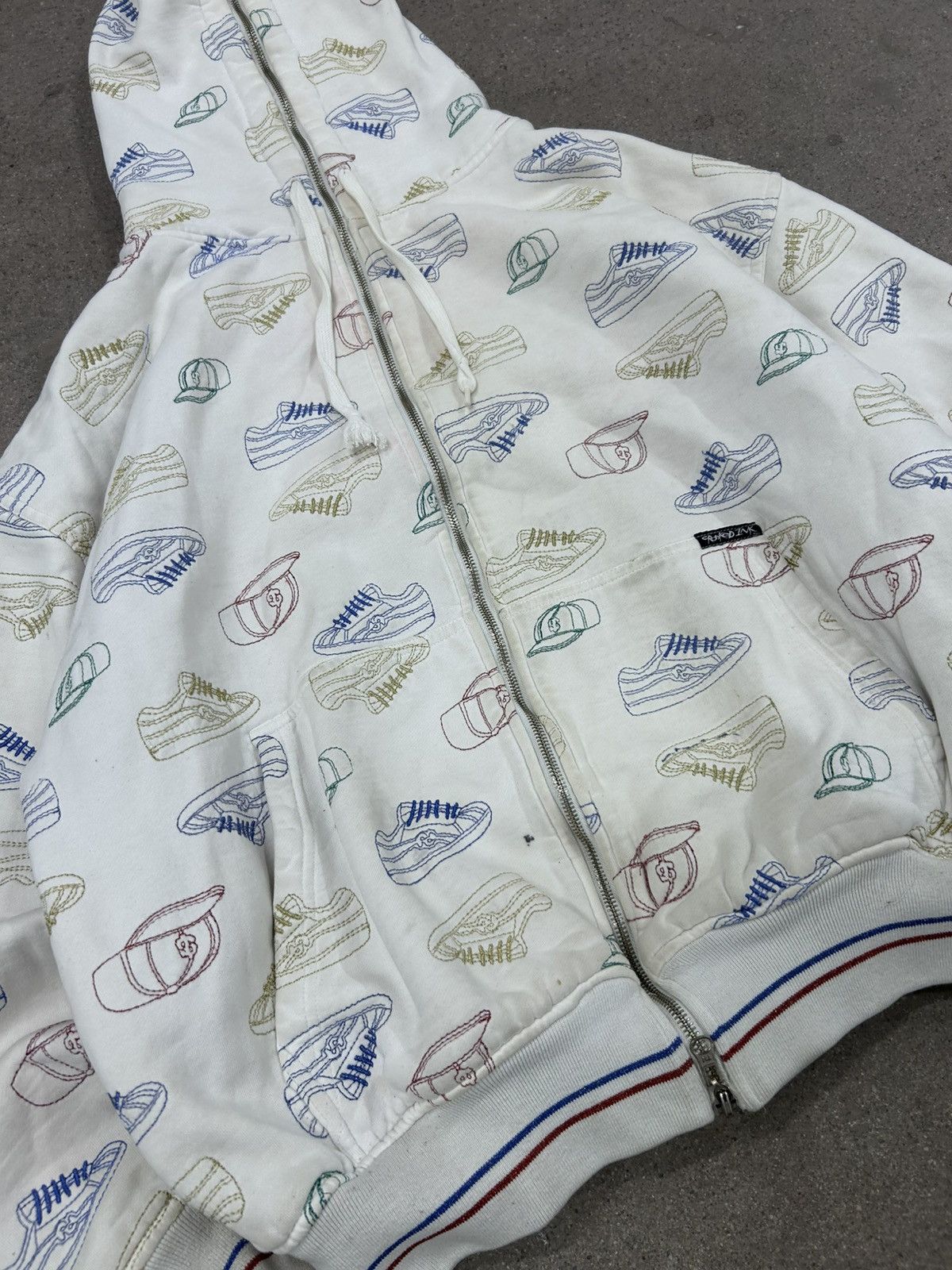Vintage Vintage y2K Crooked Ink Shark Zip Full Hoodie Size US XL / EU 56 / 4 - 3 Thumbnail