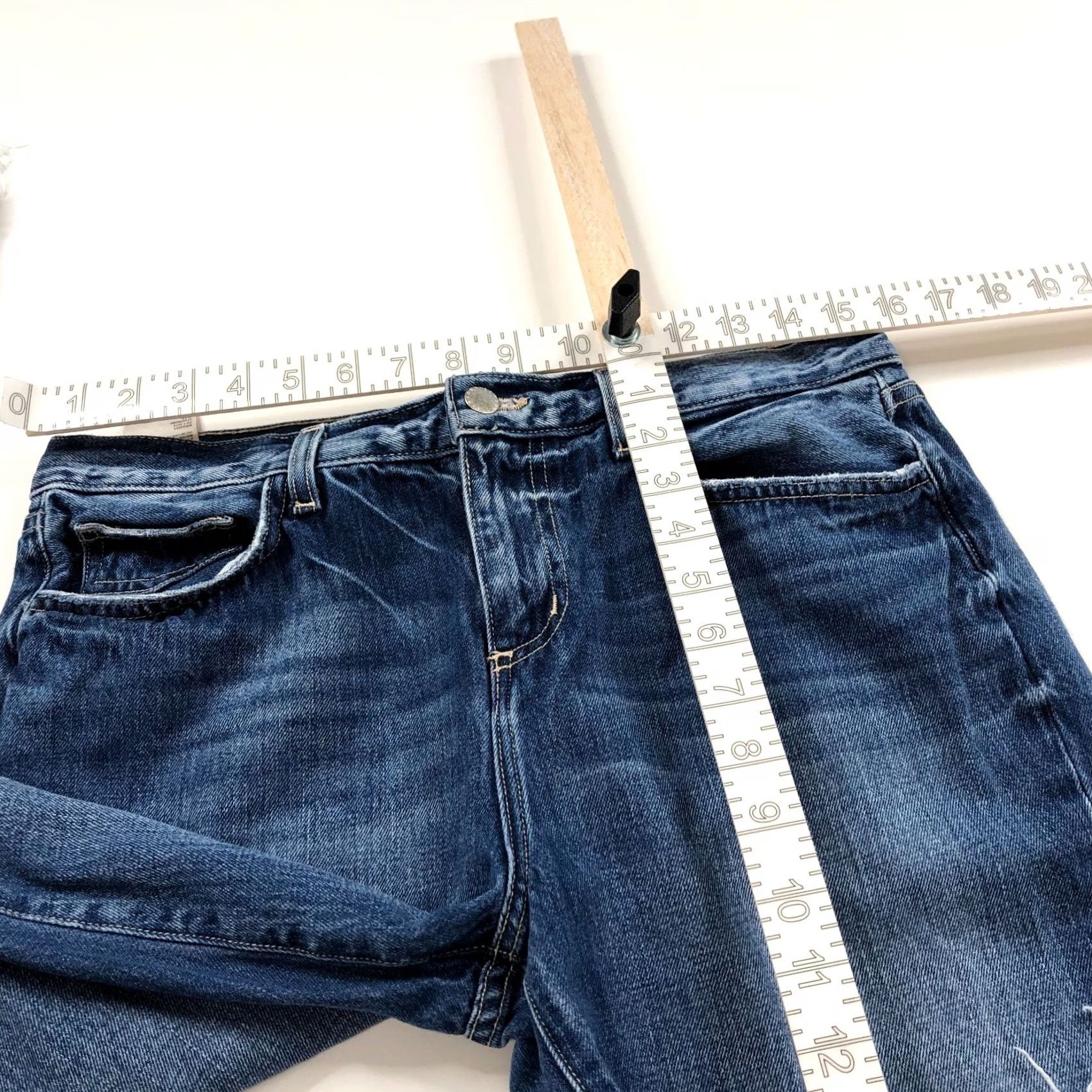 L'AGENCE L'Agence Olga 30 Jeans High Rise Distressed Cuffed 32W 27L Denim Pocket Regular Womens Jeans Size 30" / US 8 / IT 44 - 7 Thumbnail