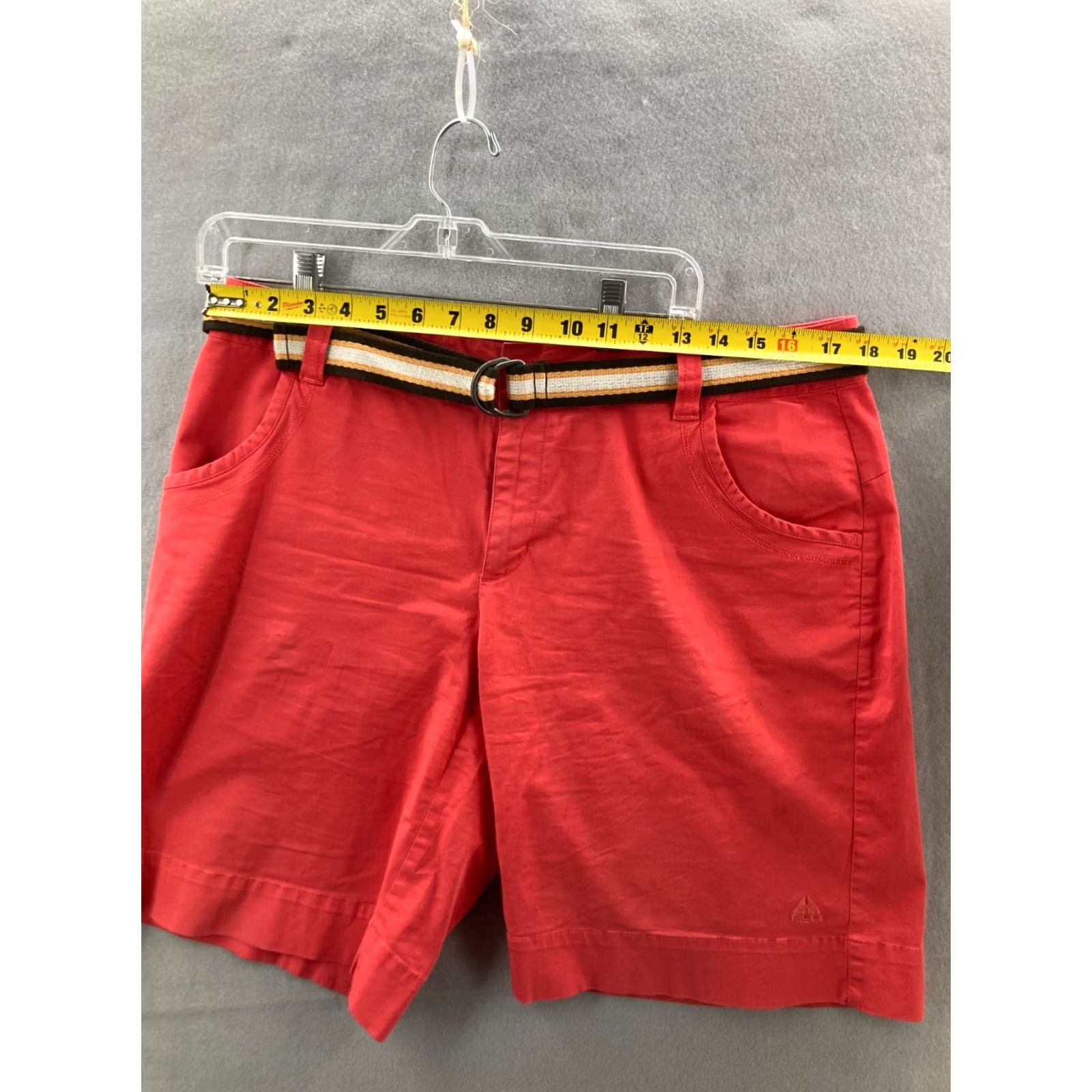 Nike ACG VINTAGE Nike ACG Belted Shorts Womens 12 Red Loose Fit Shirt Womens L Red 90s Belted Athletic Belted Shoes? Size 36" / US 14 / IT 50 - 3 Thumbnail