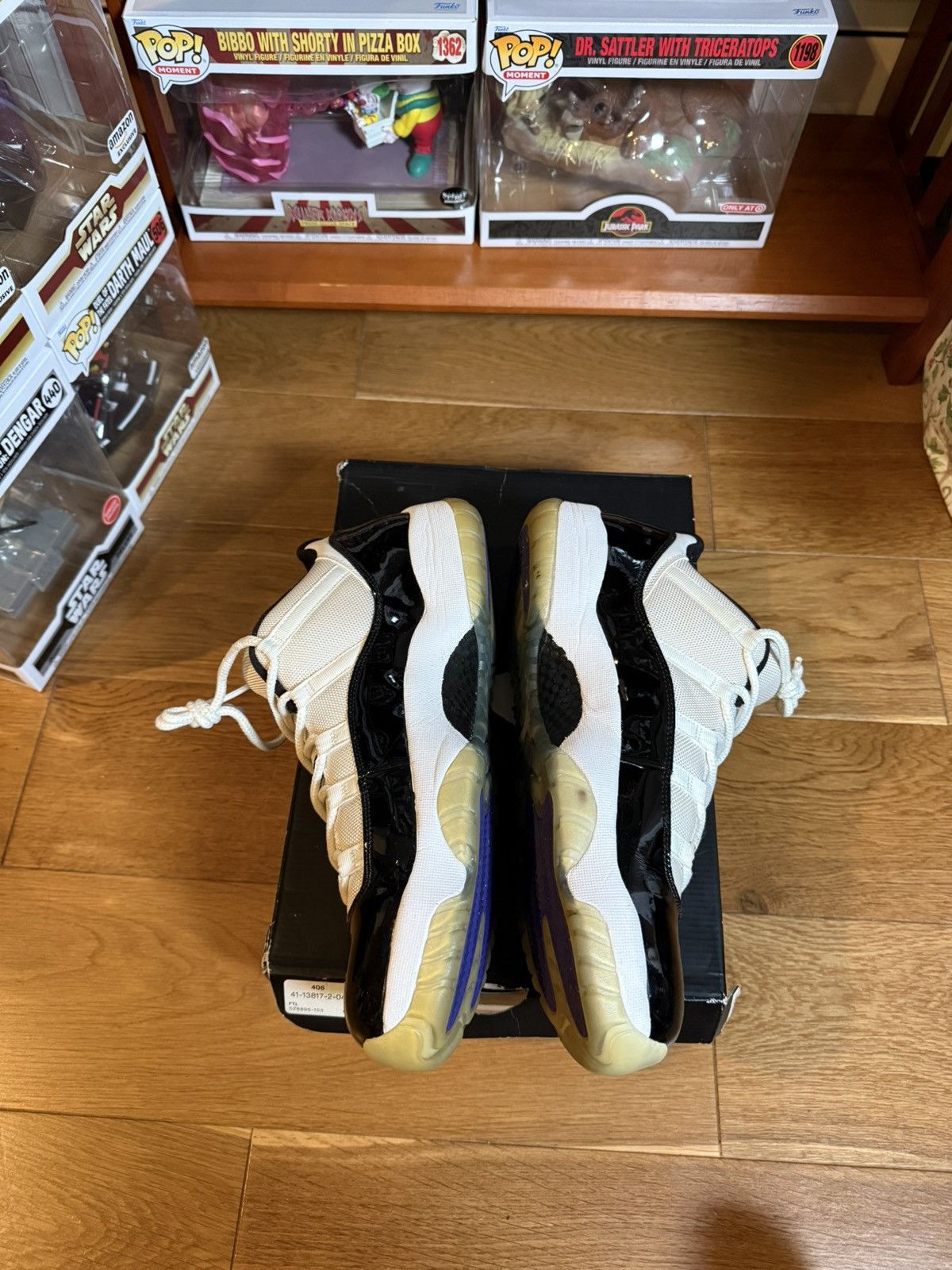 Jordan Brand Jordan 11 Low “Concord” Size US 13 / EU 46 - 7 Thumbnail