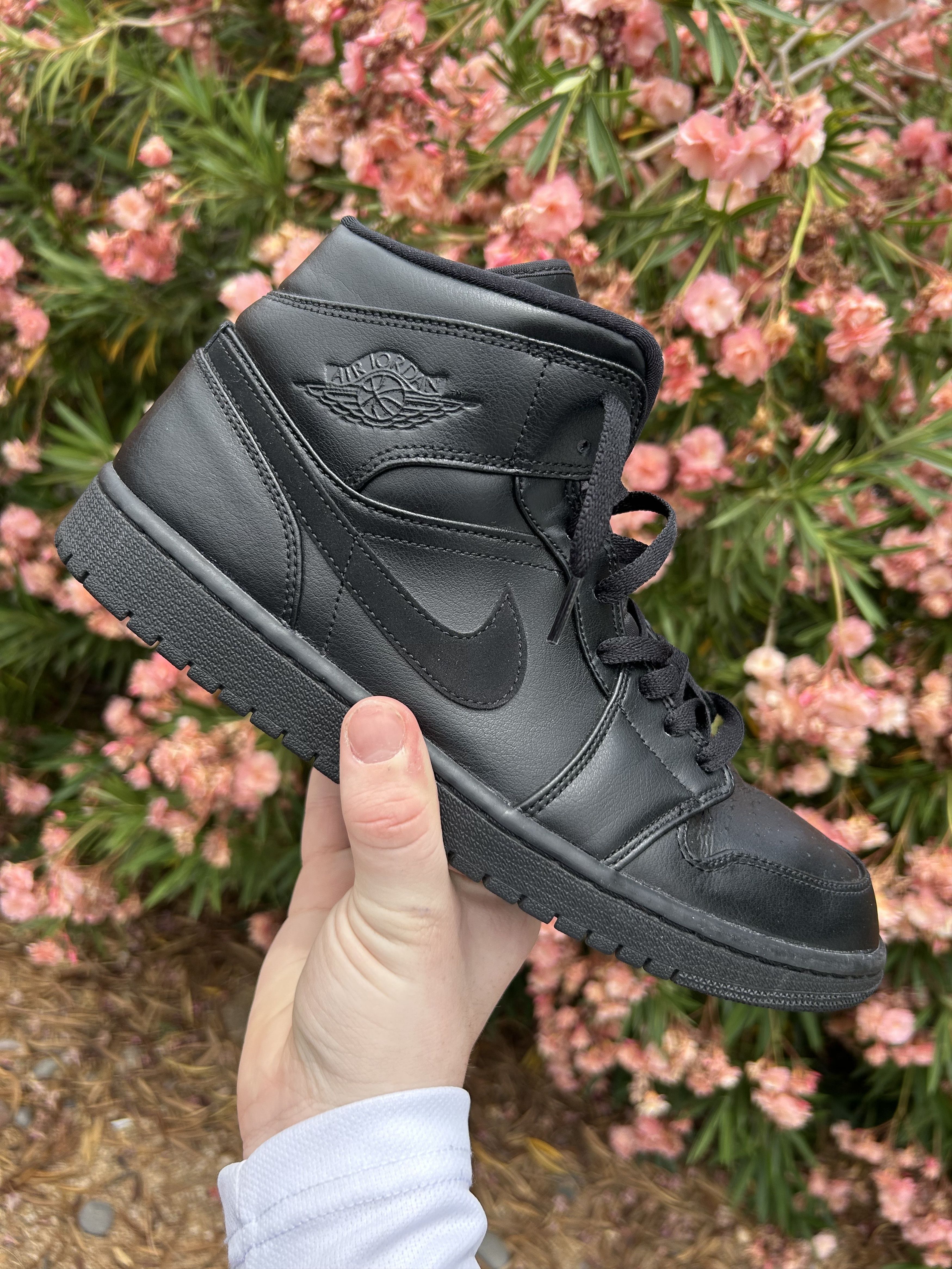 Nike Black Jordan 1 Size US 11 / EU 44 - 1 Thumbnail