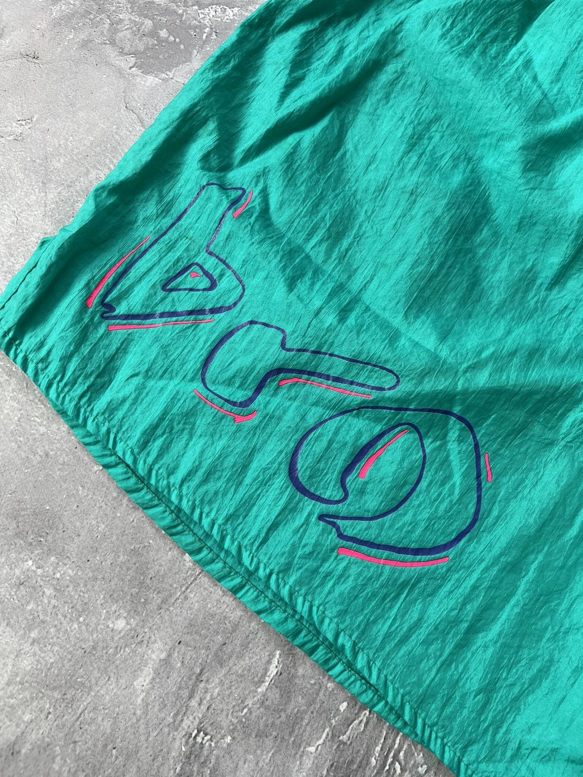 Umbro Vintage Umbro Nylon Shorts Blue/Green Made in England XL Size US 36 / EU 52 - 5 Thumbnail