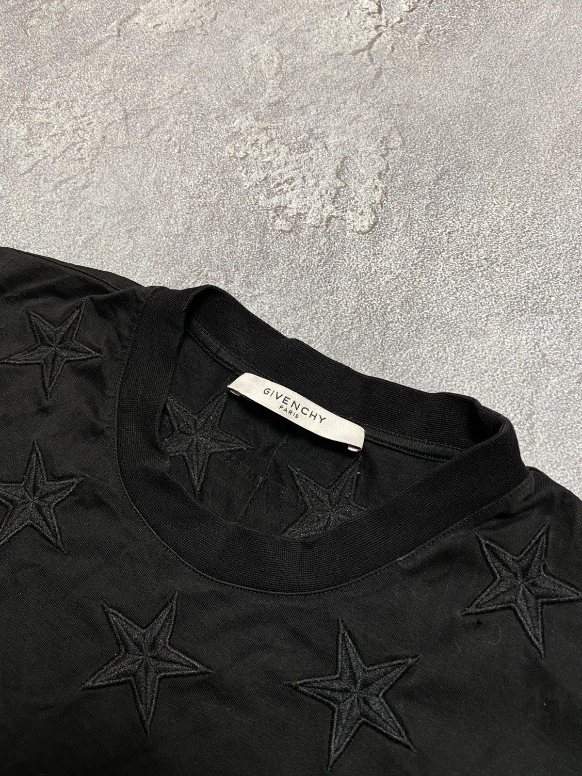 Givenchy Givenchy t shirt mens Size L Size US L / EU 52-54 / 3 - 3 Thumbnail