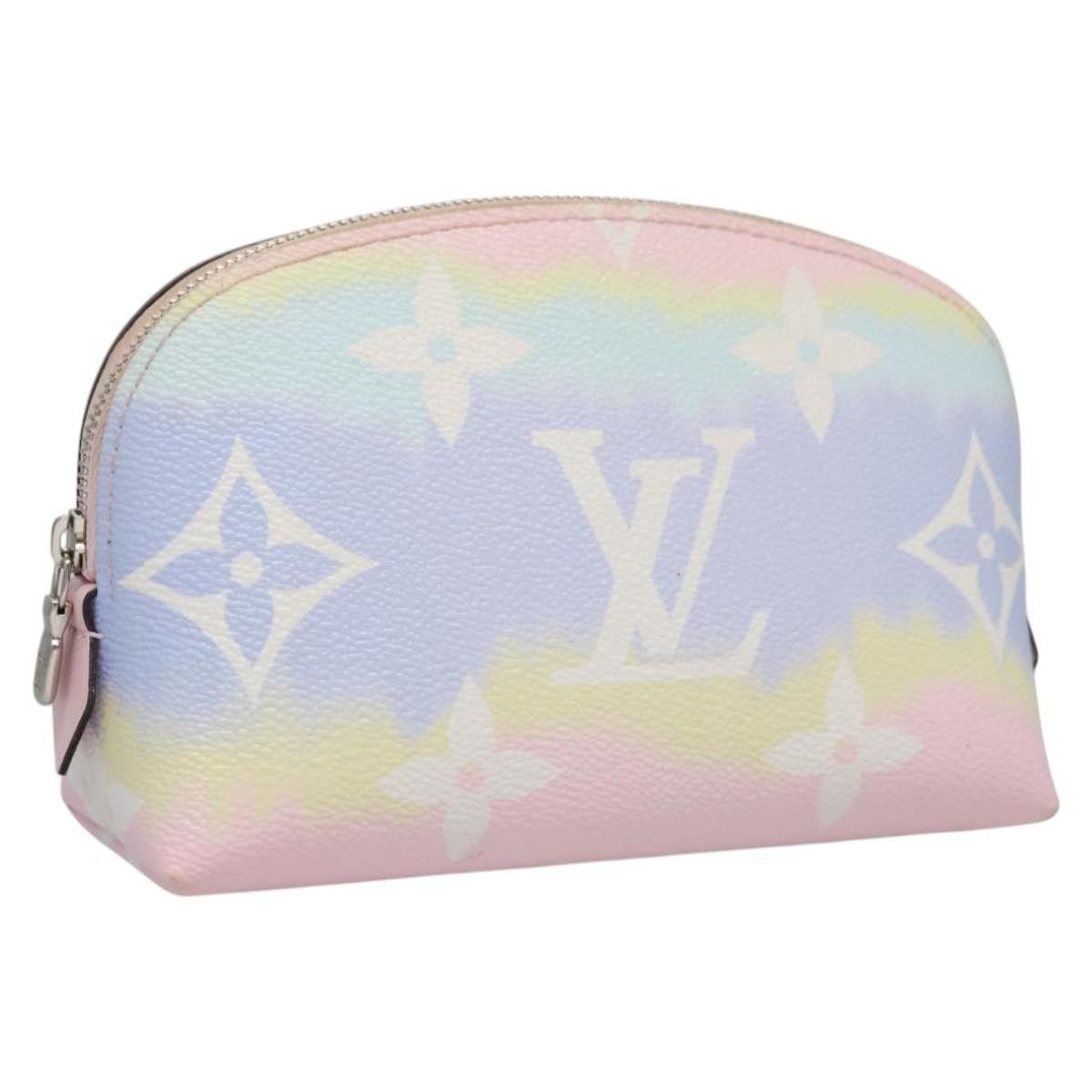 Louis Vuitton Louis Vuitton Cosmetic Pouch Spring in the City Monogram Giant Canvas Size ONE SIZE - 1 Thumbnail