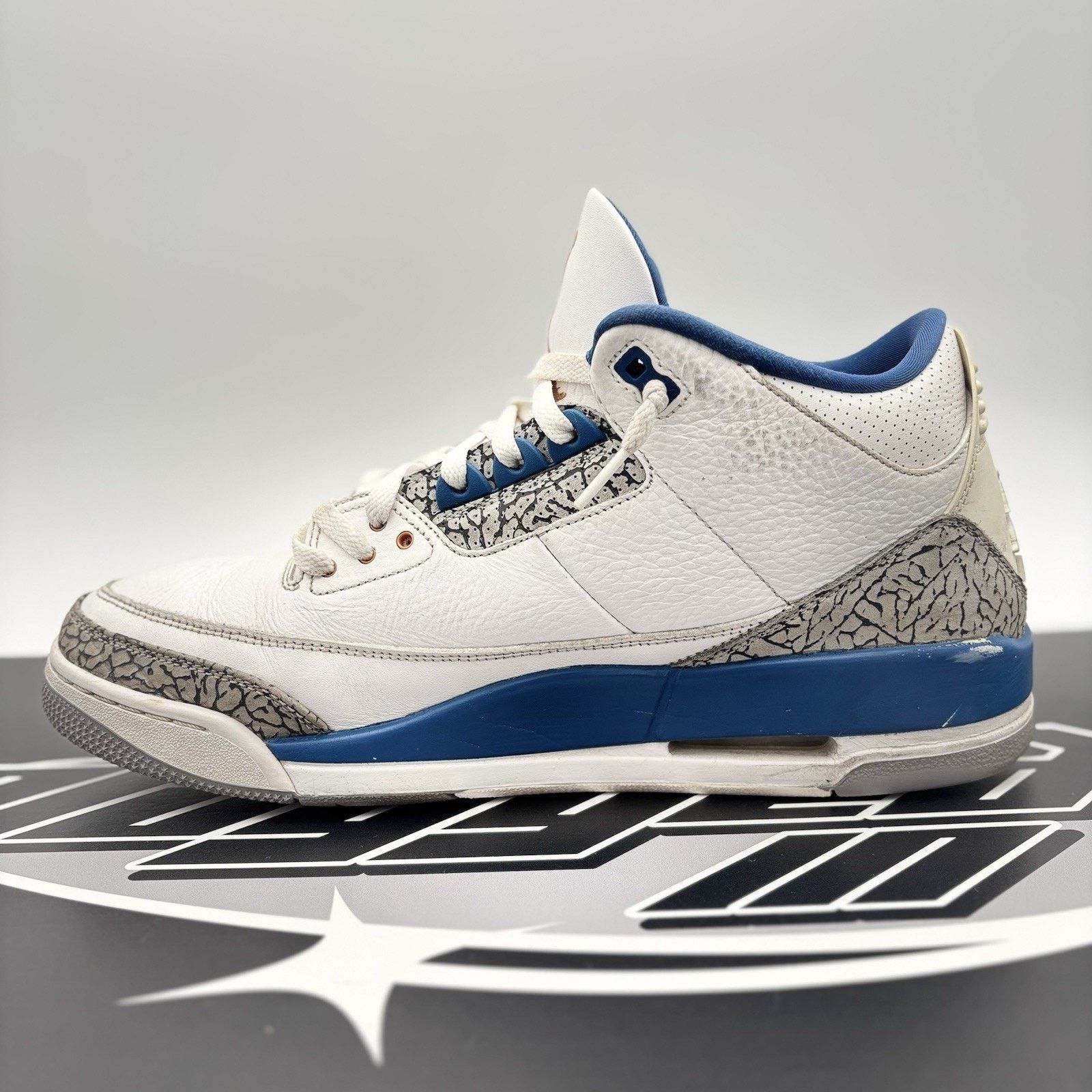 Jordan Brand Size 13 - Jordan 3 Retro Mid Washington Wizards Size US 13 / EU 46 - 4 Thumbnail