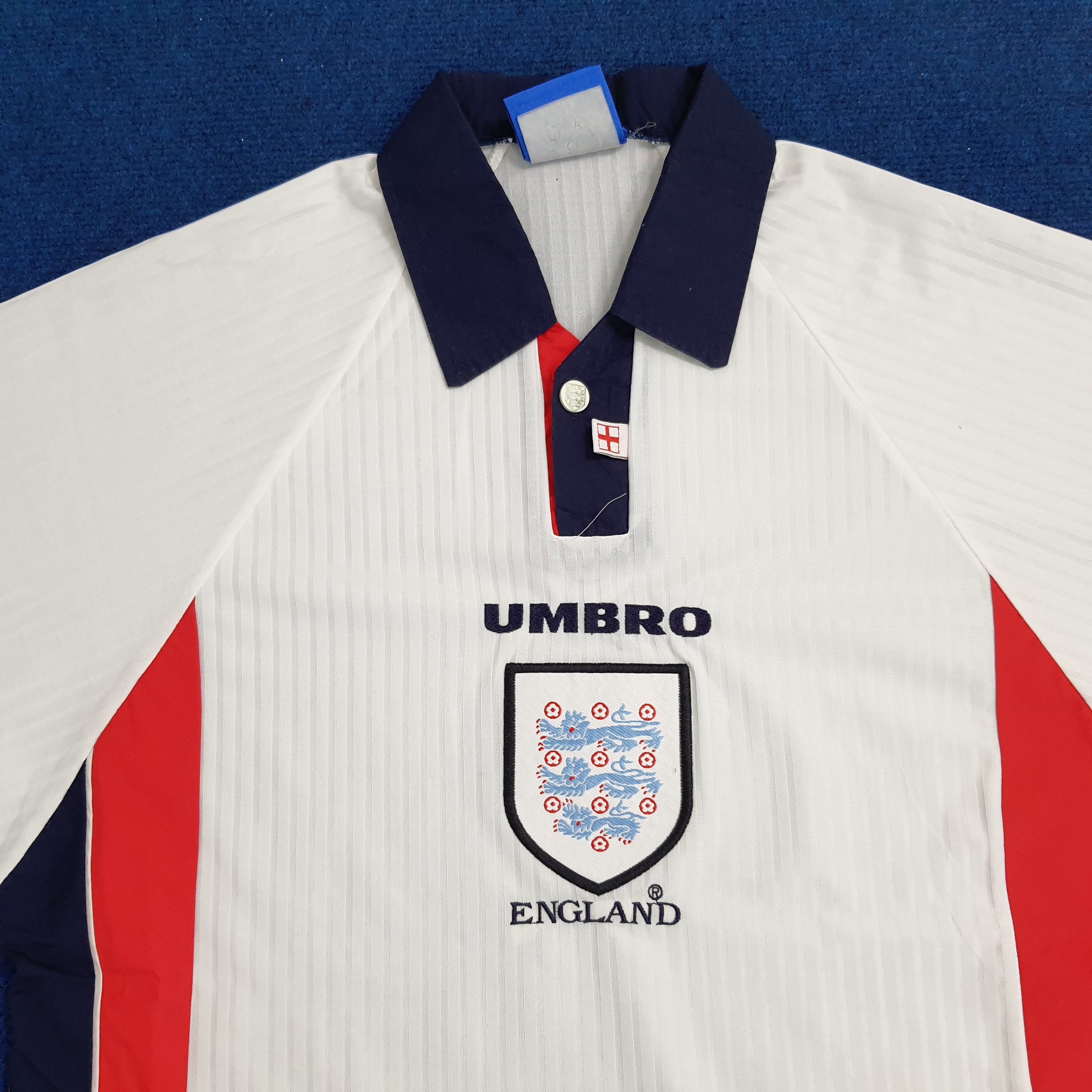 Umbro UMBRO England Soccer Jersey Size US L / EU 52-54 / 3 - 2 Thumbnail