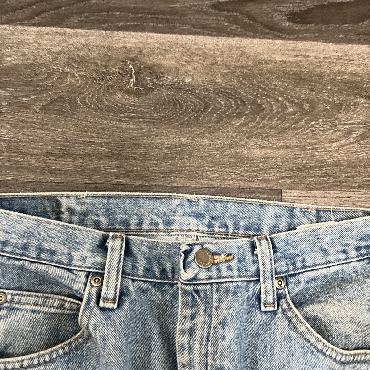 Vintage × Wrangler Vintage 90s Wrangler light grunge wash wide leg jeans Size US 33 - 4 Thumbnail