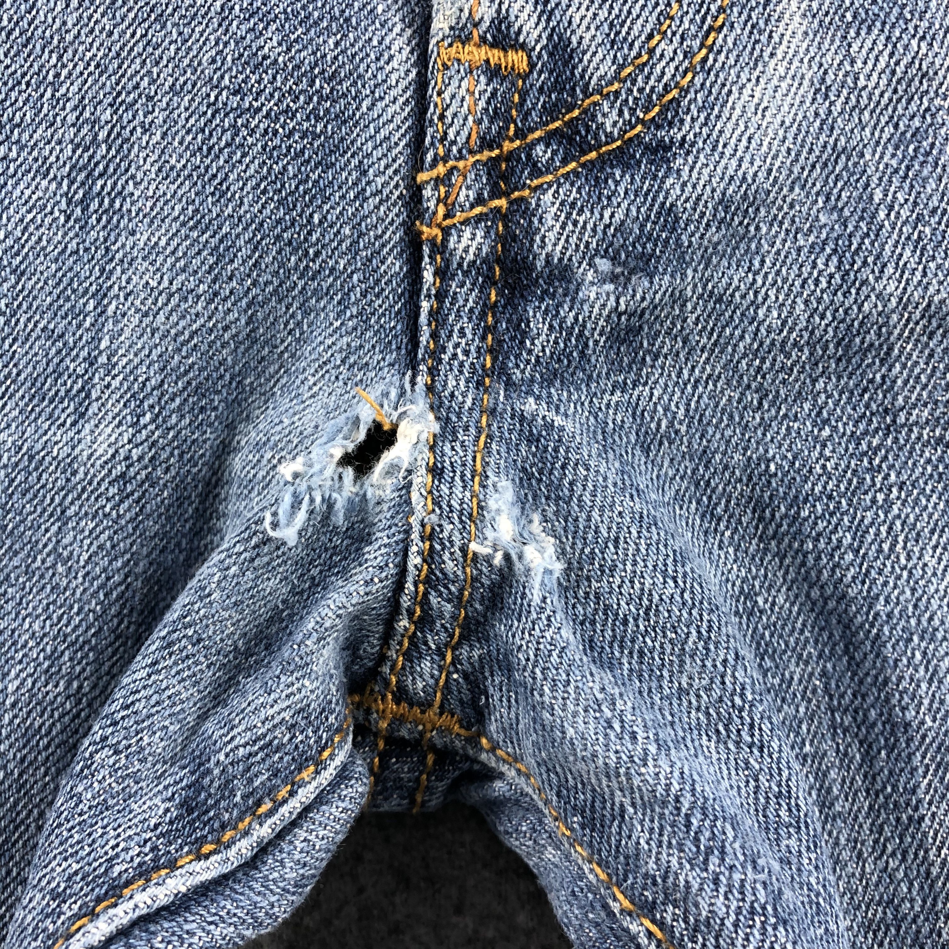 Levi's Vintage Blue Wash Levis 501 Jeans-J1497 Size US 33 - 8 Thumbnail