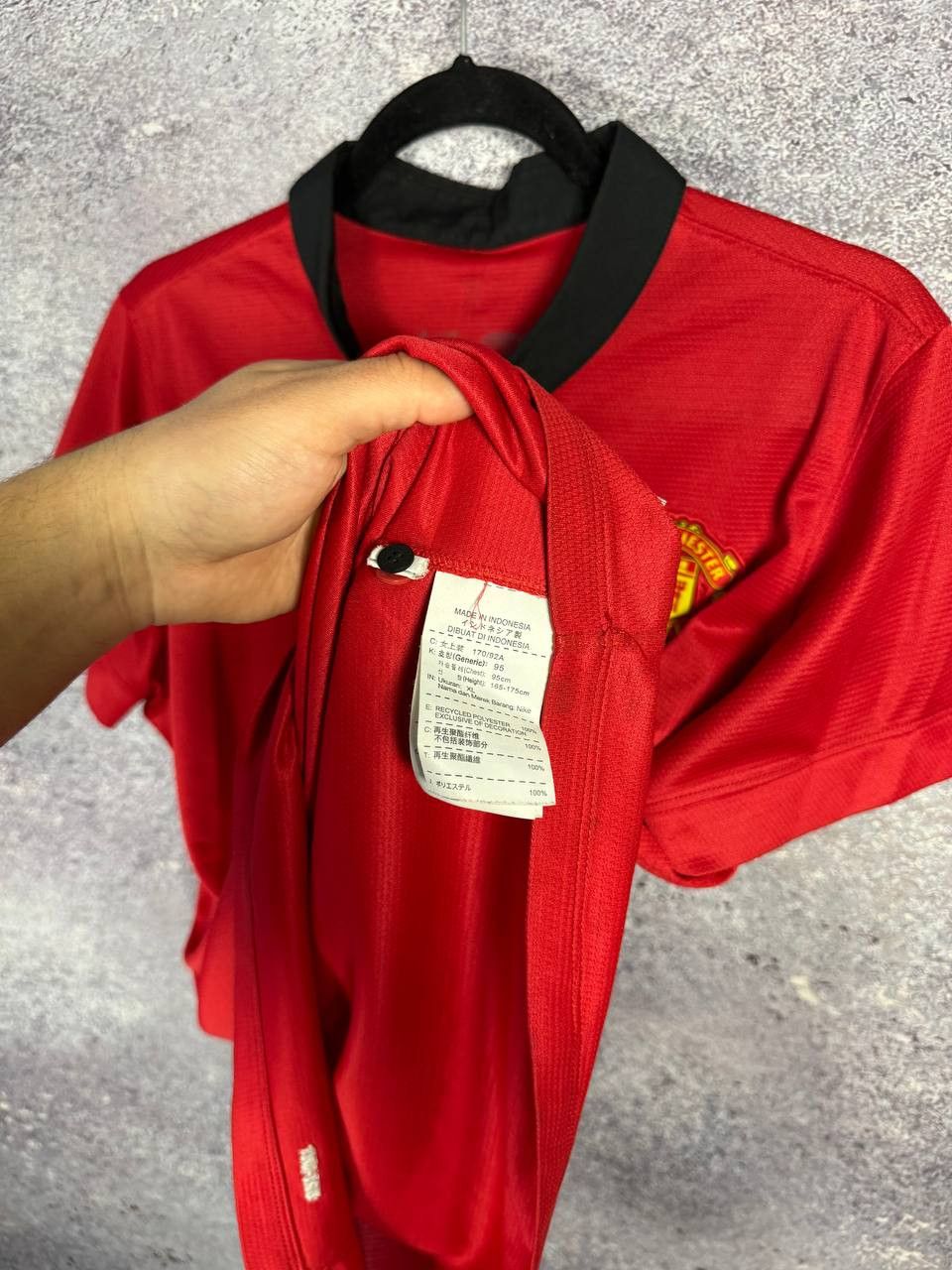 Nike Women's Manchester United 2013/14 Nike Soccer Jersey Size US XL / EU 56 / 4 - 11 Thumbnail