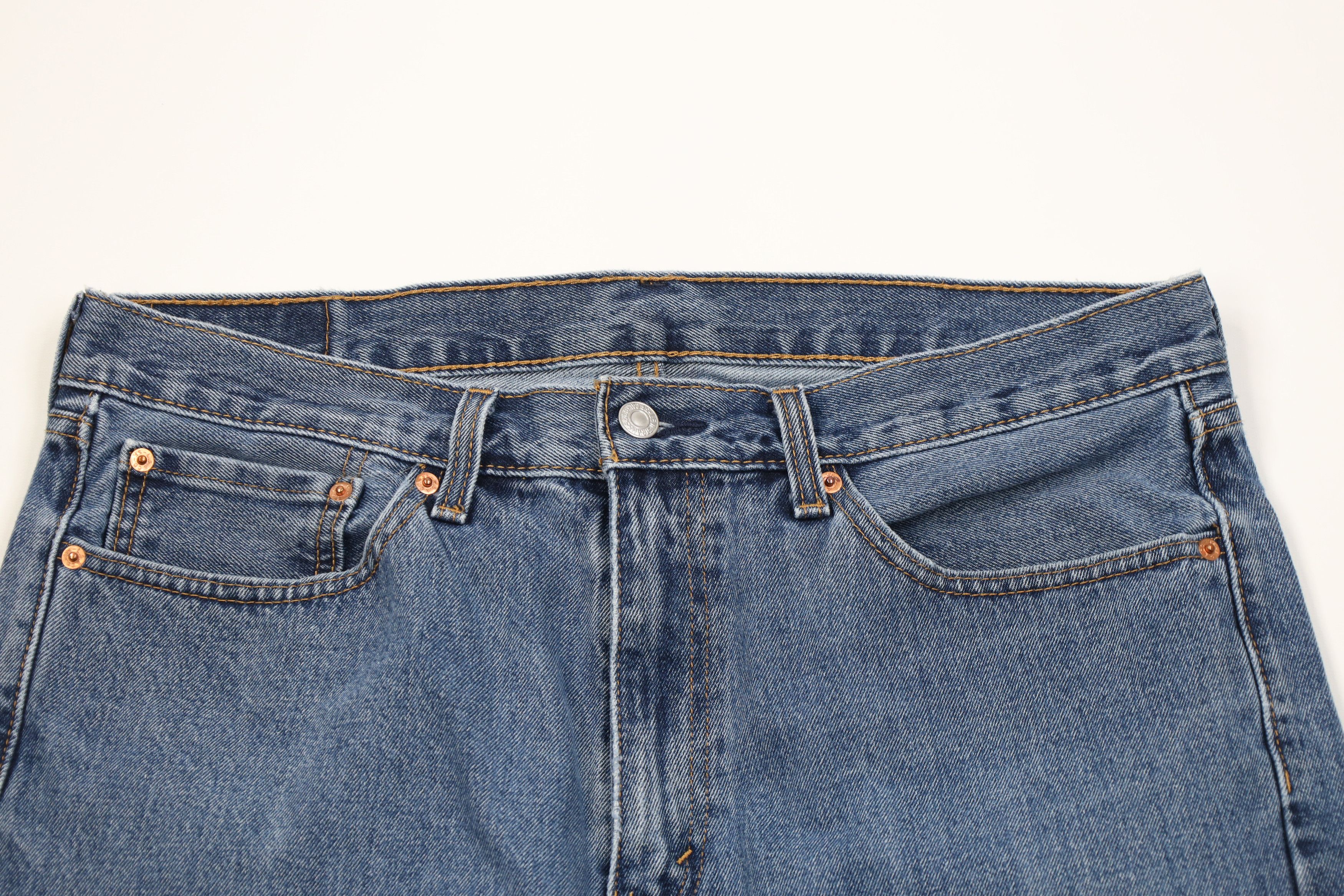 Levi's Vintage Y2K Levis 505 Regular Straight Leg Denim Jeans Size US 36 / EU 52 - 2 Thumbnail