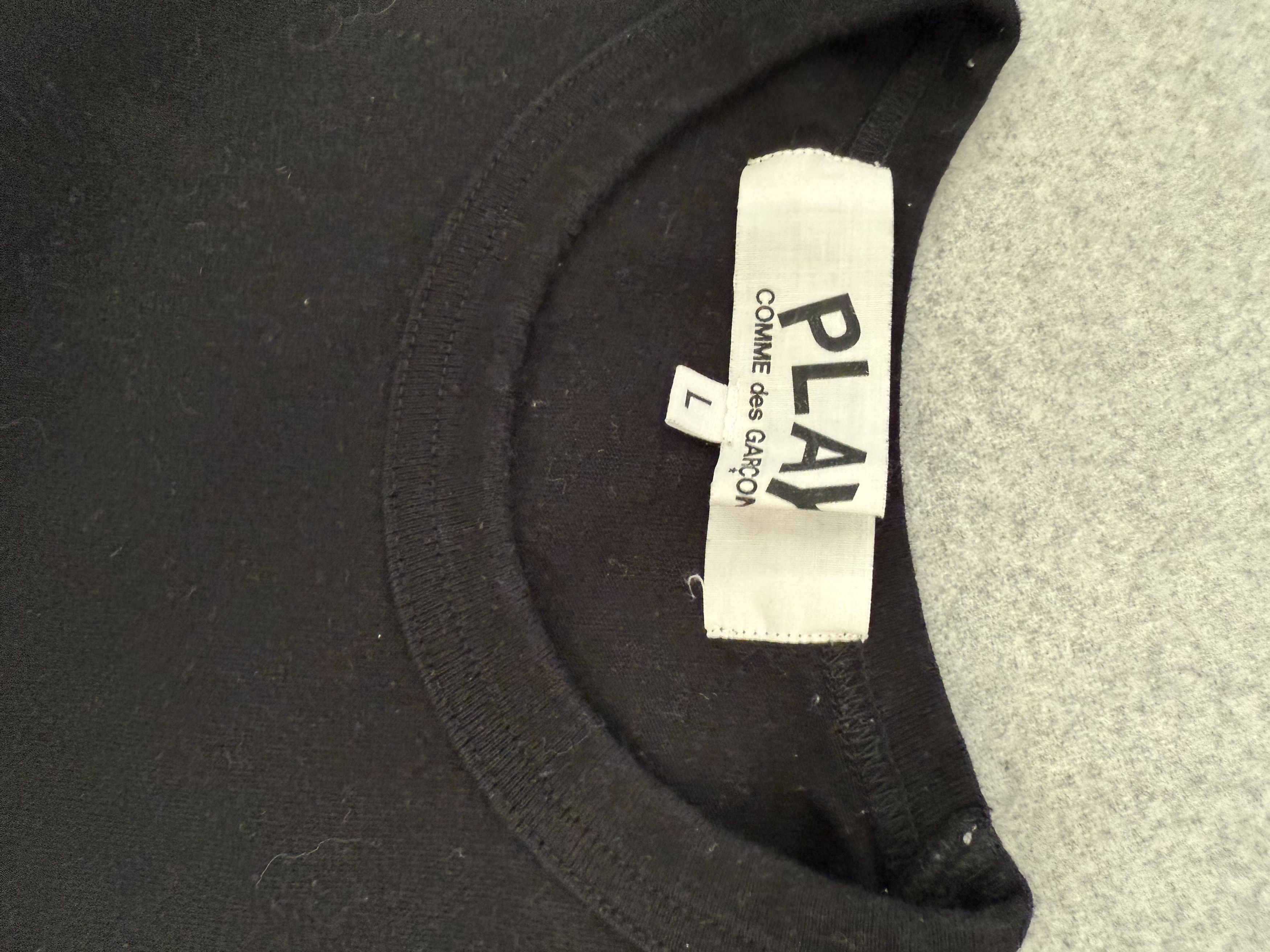 Comme des Garcons PLAY Cdg play in black Size US L / EU 52-54 / 3 - 2 Thumbnail