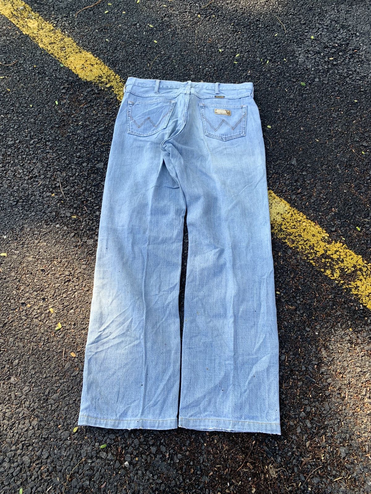 Wrangler Distressed baggy Wrangler jeans. Size US 32 / EU 48 - 3 Thumbnail