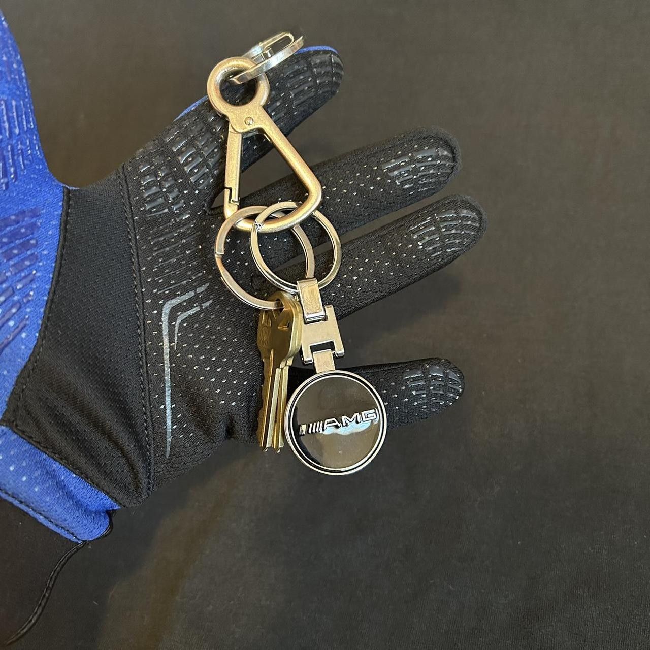 Japanese Brand Y2K 2000s style Mercedes Benz AMG Emblem Steel Key Chain Size ONE SIZE - 2 Thumbnail