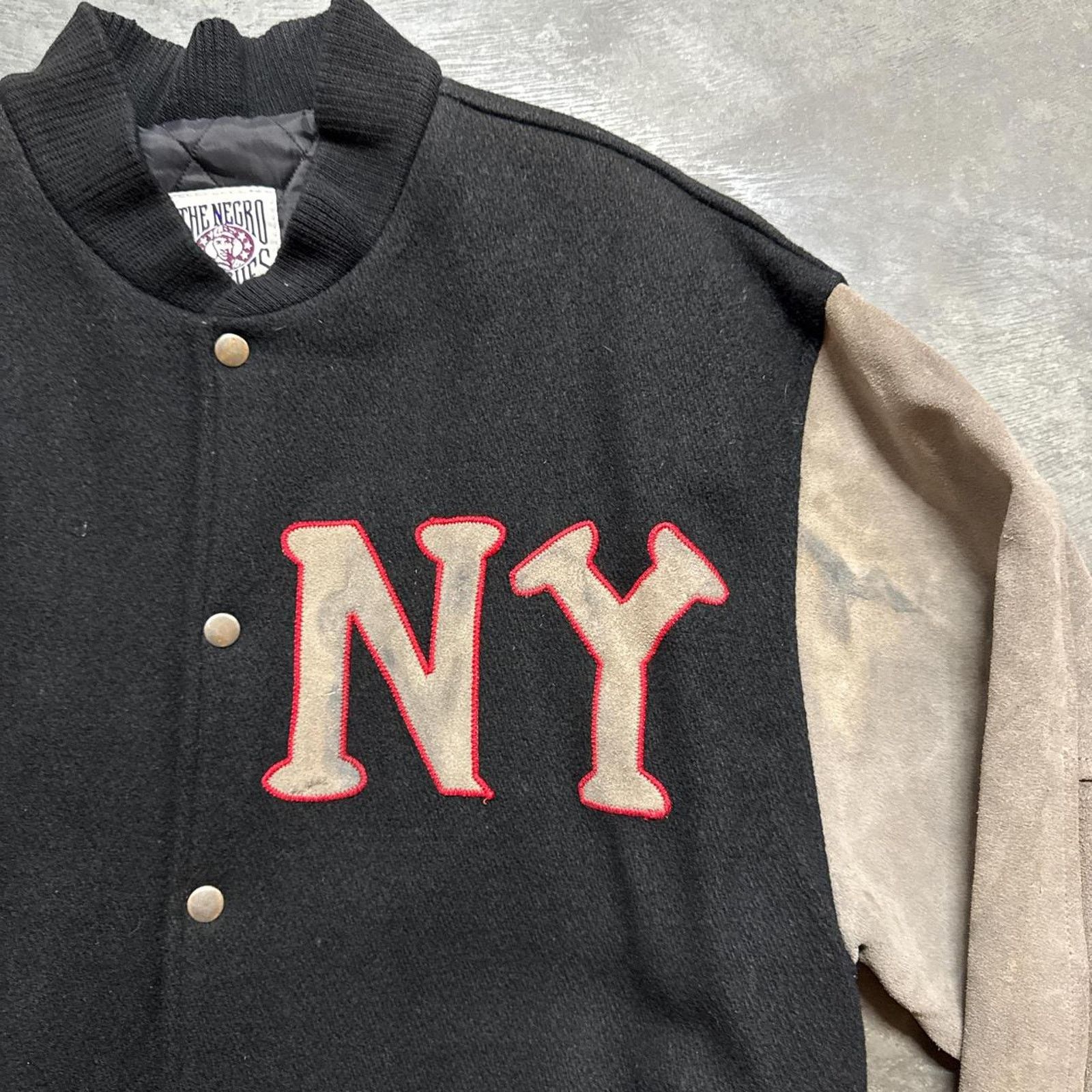 Vintage Vintage 90s New York Black Yankees MLB Leather Jacket Size US L / EU 52-54 / 3 - 5 Thumbnail