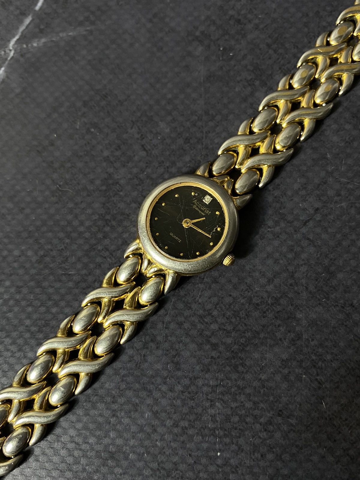 Japanese Brand Vintage Accurist Diamond Watch Size ONE SIZE - 2 Thumbnail