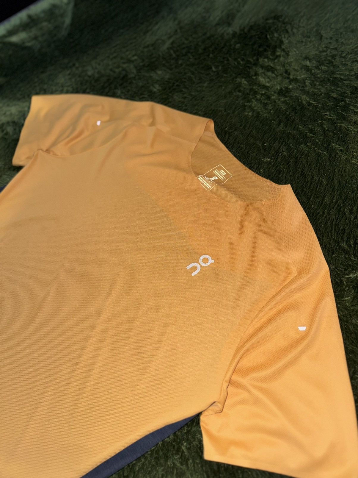 On [L] On Running Performance Reflective T-Shirt Orange Size US L / EU 52-54 / 3 - 3 Thumbnail