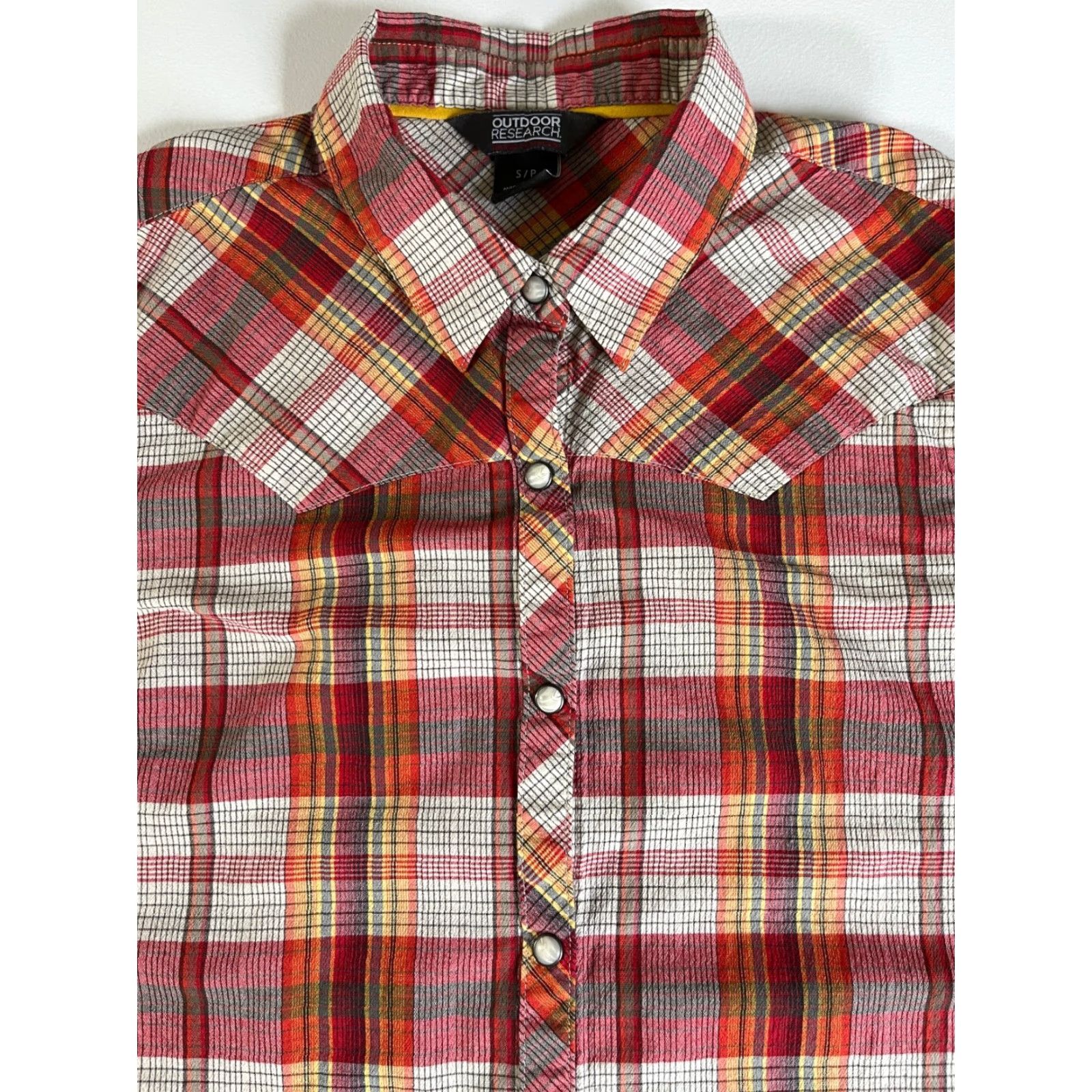 Outdoor Research Outdoor Research Women's Jolene Snap Front Shirt Plaid Red XS S Short Sleeve Short? (Original specifies Long Sleeve) Size S / US 4 / IT 40 - 4 Thumbnail