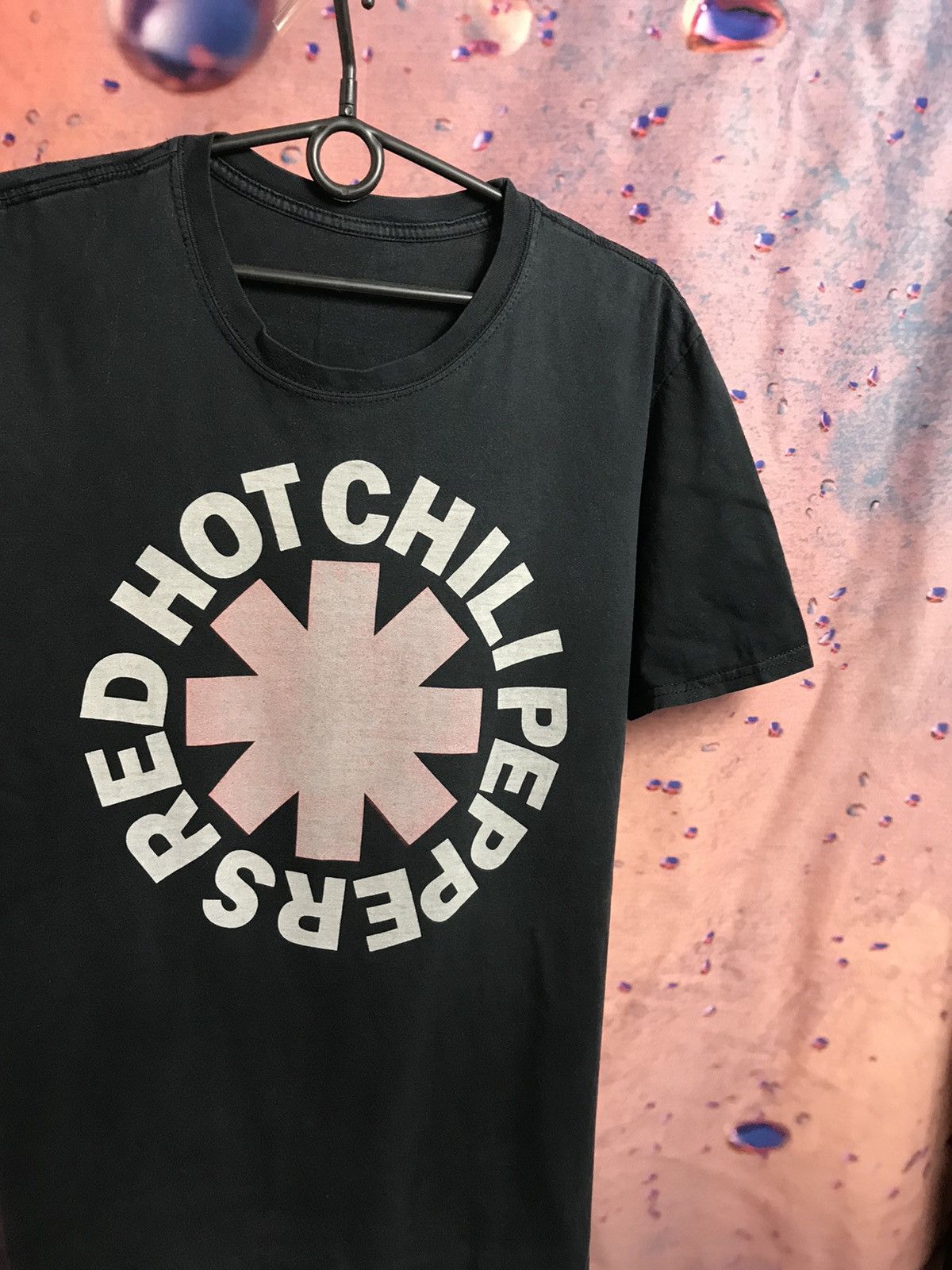 Band Tees Vintage Red Hot Chili Peppers band rock tee Size US M / EU 48-50 / 2 - 1 Thumbnail