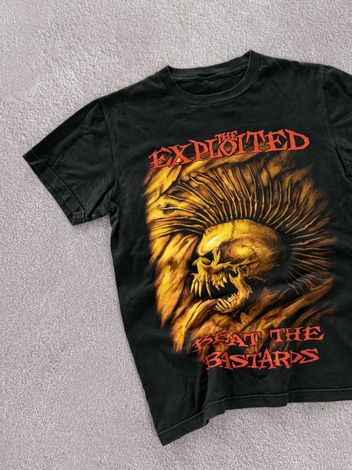 Band Tees The Exploited total chaos 90s t shirt Size US L / EU 52-54 / 3 - 4 Thumbnail