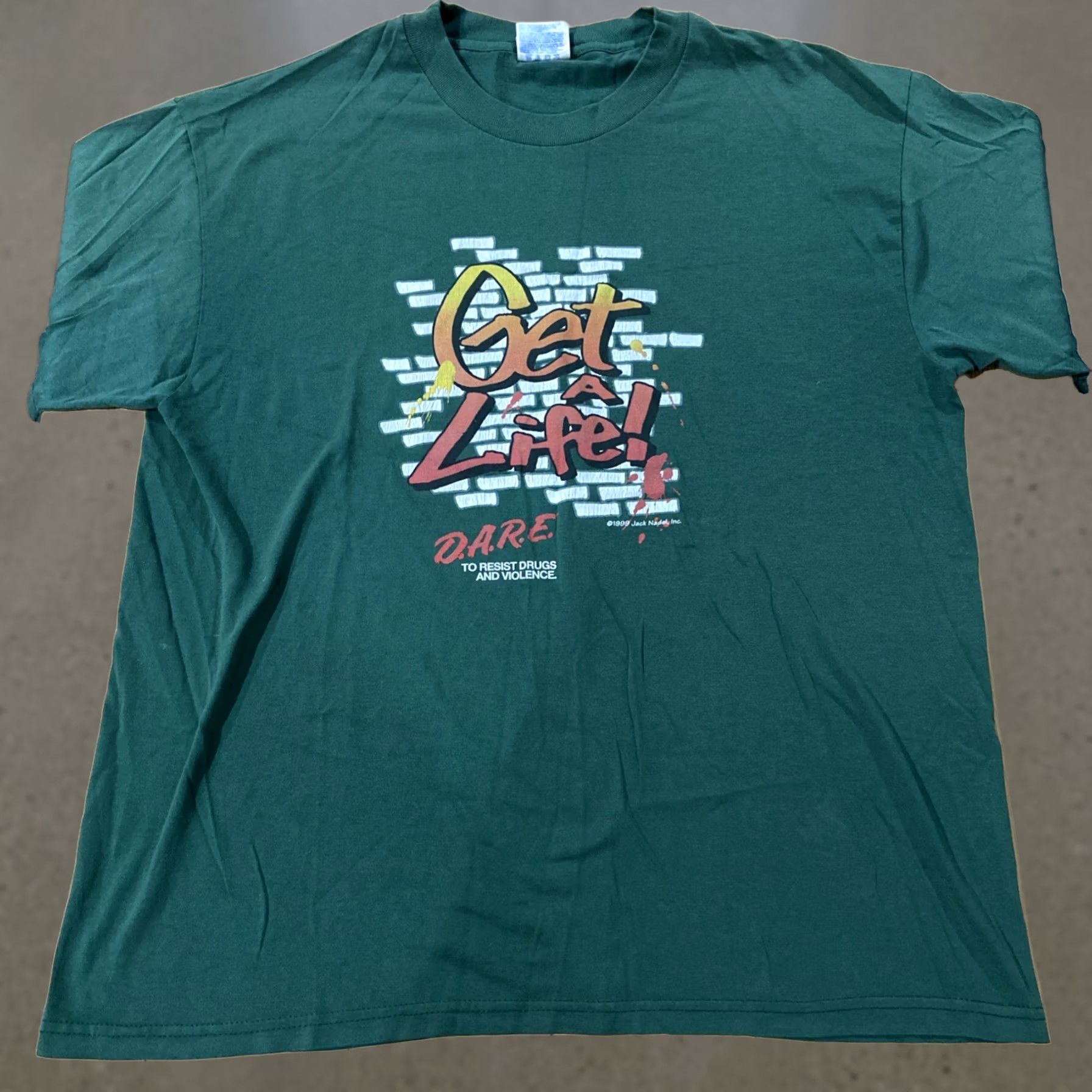 Hanes VINTAGE Hanes T-Shirt DARE 1999 Get A Life Green L Men's 90s DARE Logo Crew Neck Short Sleeve Clothing Size US L / EU 52-54 / 3 - 1 Thumbnail