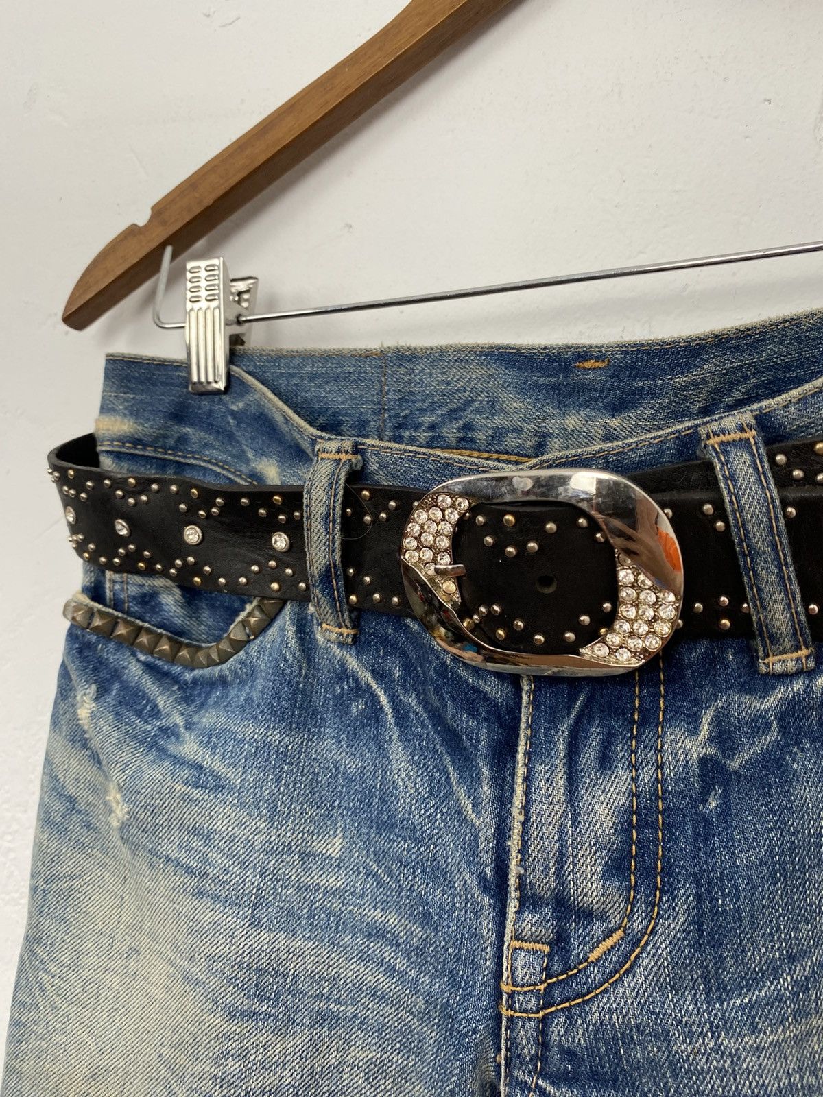 If Six Was Nine Black crystal studded 100% leather belt Size ONE SIZE - 4 Thumbnail