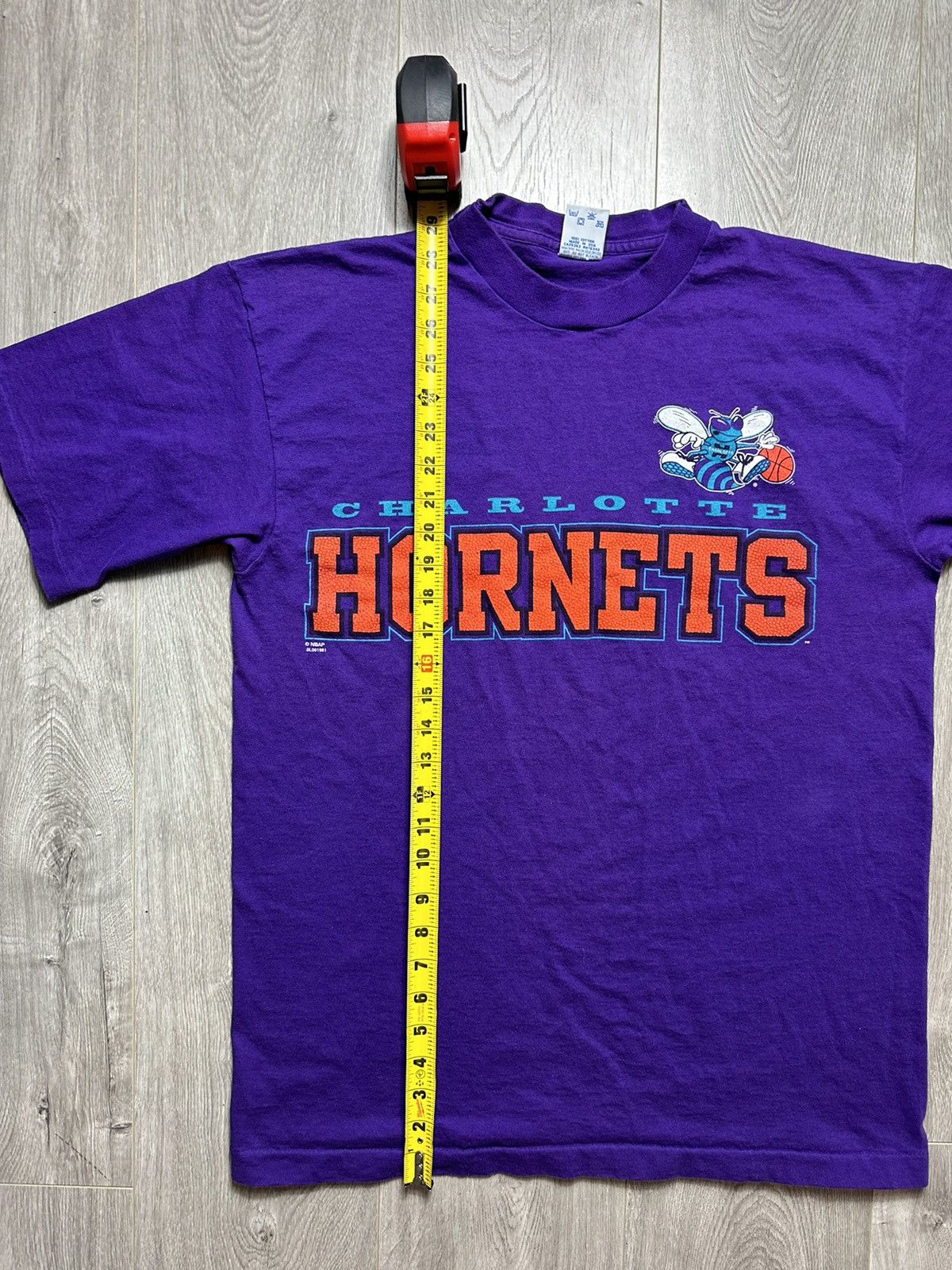 NBA × Salem Sportswear × Vintage Vintage Charlotte Hornets 90s T-Shirt Size US L / EU 52-54 / 3 - 8 Thumbnail