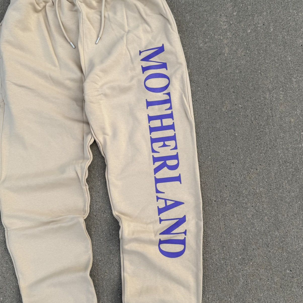 Other NWT Straight Out of the Motherland Pants Size M Afro Size US 32 / EU 48 - 3 Thumbnail