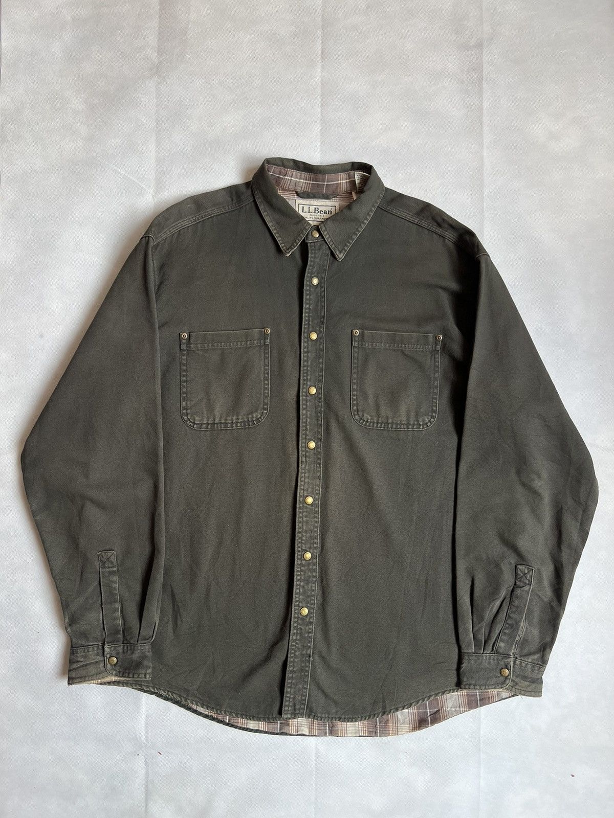 L.L. Bean Vintage L.L. Bean Sun Faded Flannel Lined Button Up Shirt Size US XL / EU 56 / 4 - 1 Thumbnail