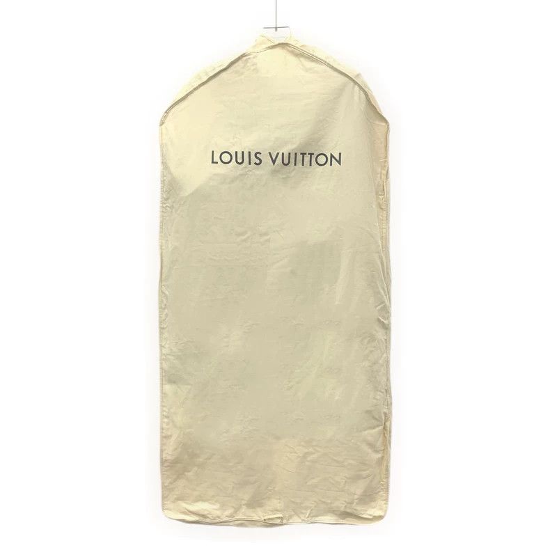 Louis Vuitton Louis Vuitton 22 coats with black lining logo and full pri Size XXS / US 00 / IT 34 - 9 Thumbnail