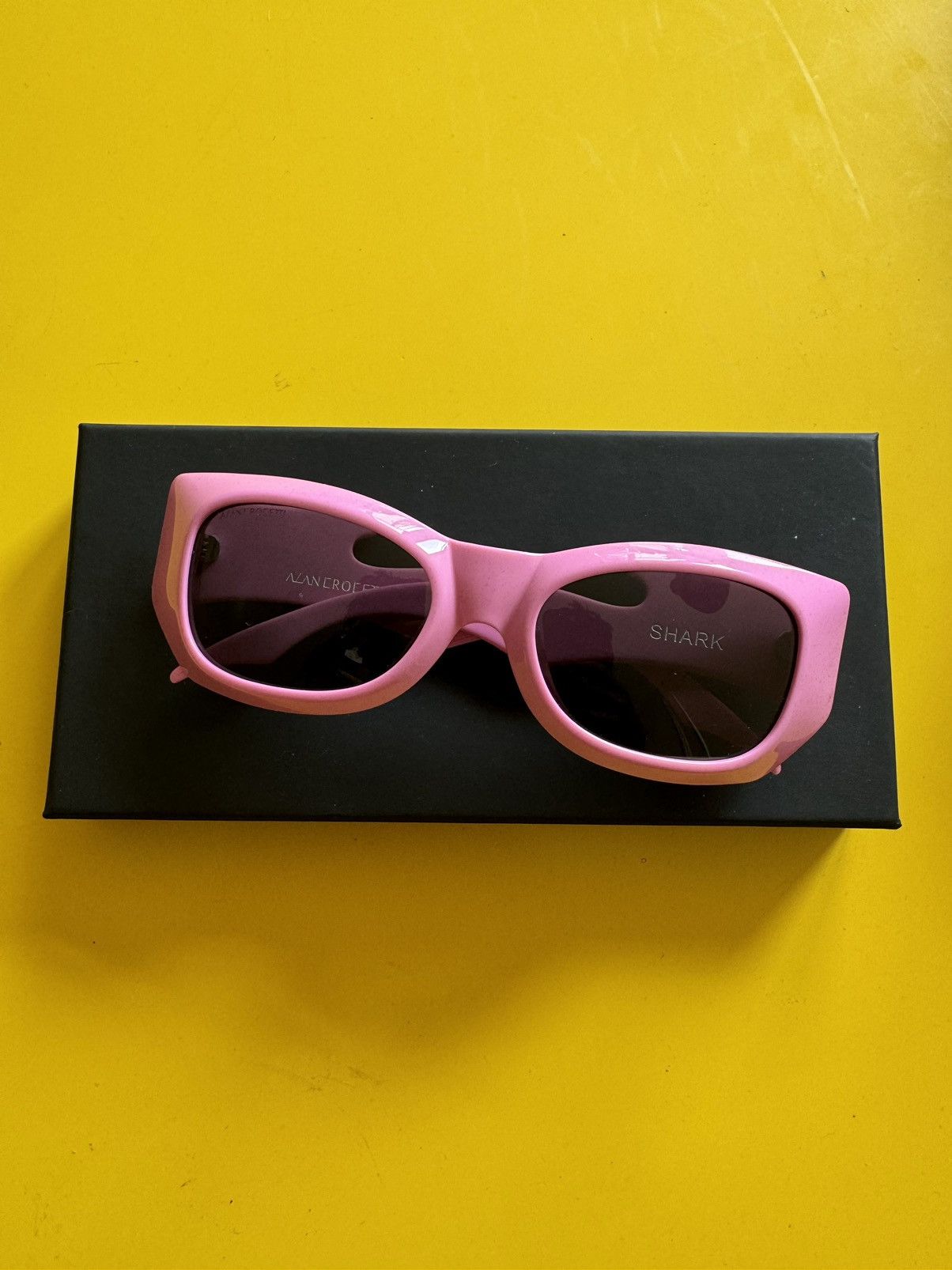 Alan Crocetti ALAN CROCETTI shark glasses Size ONE SIZE - 6 Thumbnail