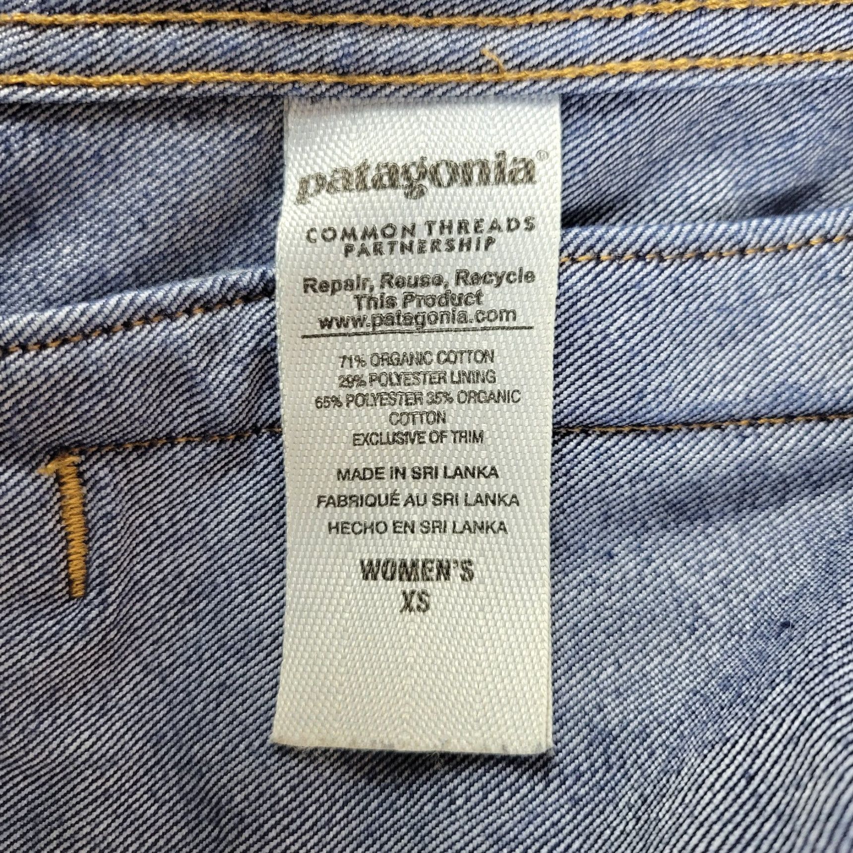Patagonia Patagonia Denim Jacket Womens XS Blue Iron Clad Dark Wash Organic Cotton Hiking Jacket Womens XS Blue Denim Jacket Outdoor Vintage No Size XS / US 0-2 / IT 36-38 - 7 Thumbnail