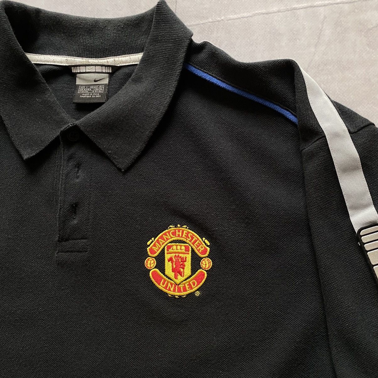 Vintage Nike 2002 Manchester United Polo Football Cotton Tee Jersey Size US L / EU 52-54 / 3 - 4 Thumbnail