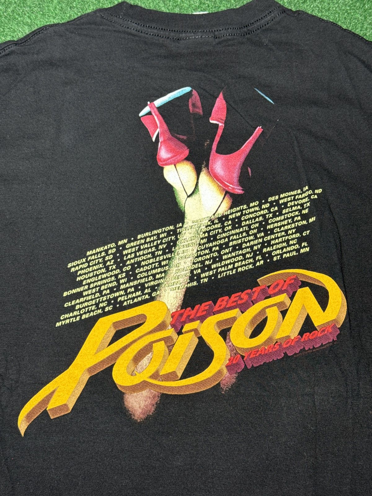 Band Tees Y2K Poison Flame Graphic Band Concert Tour Medium T Shirt Size US M / EU 48-50 / 2 - 5 Thumbnail