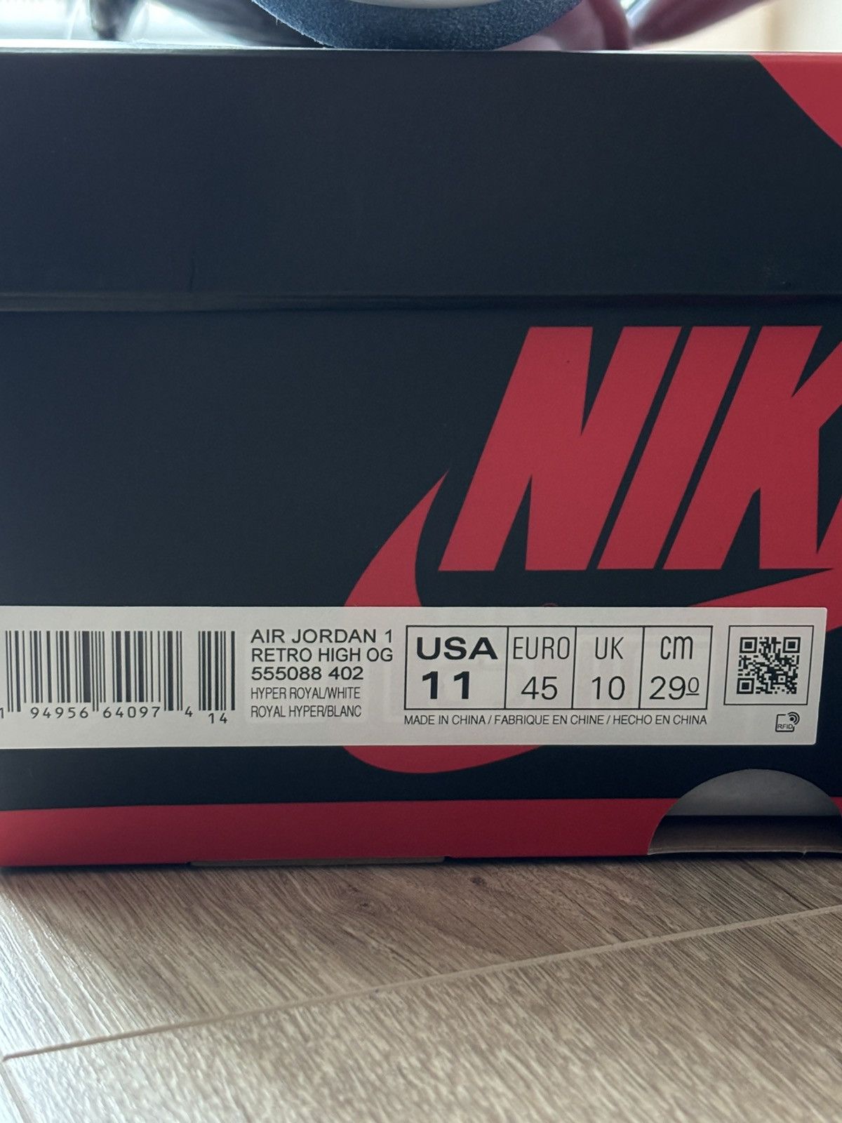 Jordan Brand Air Jordan 1 Retro High OG Hyper Royal Smoke Grey 11 US Size US 11 / EU 44 - 11 Thumbnail