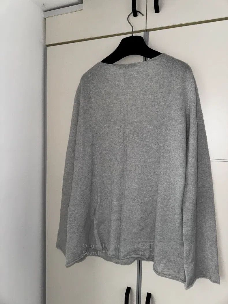 The Row The row V-neck cashmere sweater Size M / US 6-8 / IT 42-44 - 4 Thumbnail