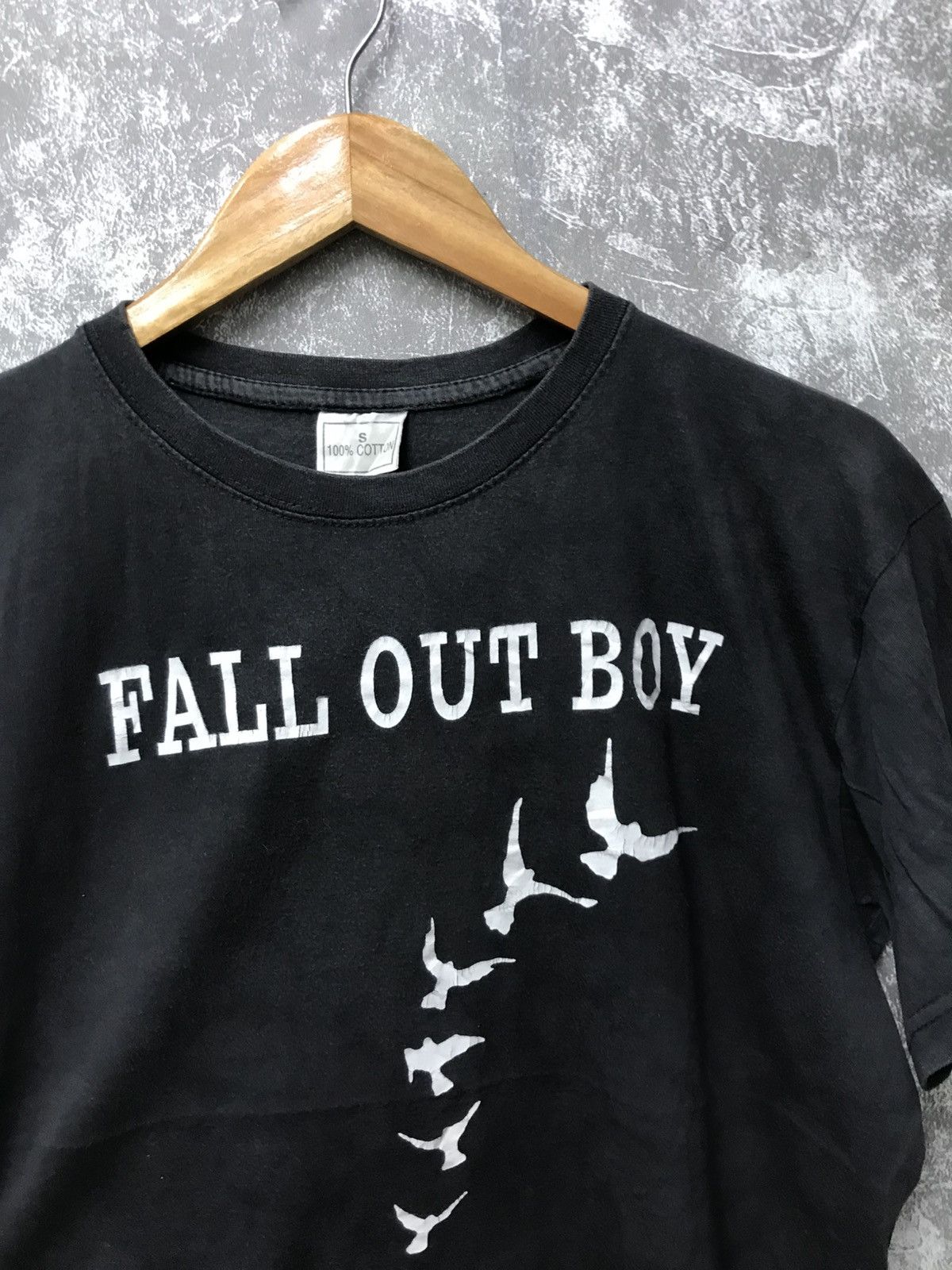 Band Tees Vintage Fall Out Boy Faded Band Tee *S Over Size US M / EU 48-50 / 2 - 5 Thumbnail