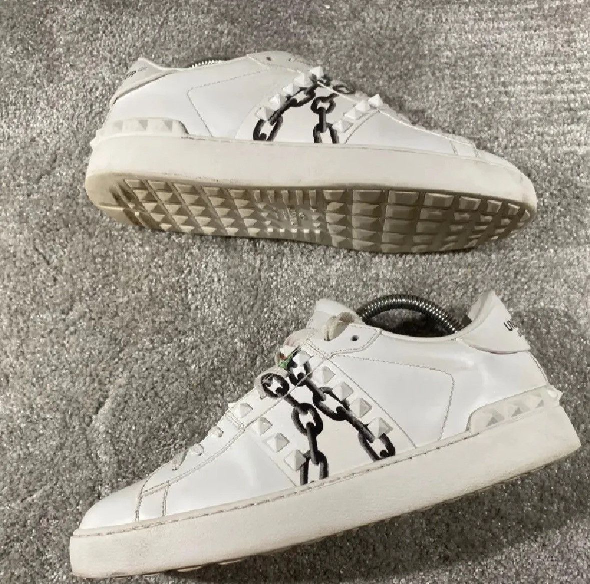 Valentino Valentino Sneakers Size US 10 / IT 40 - 1 Thumbnail
