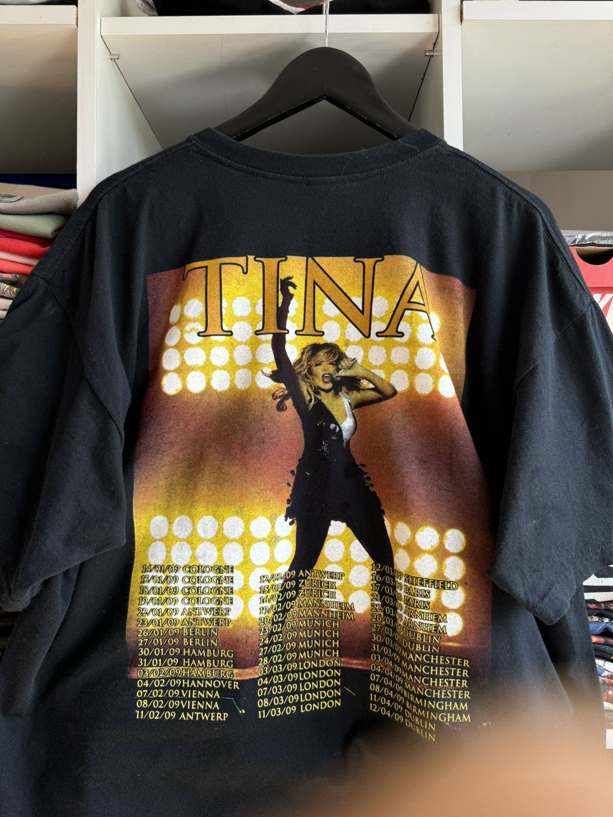 Band Tees Vintage 2009 Tina Turner Anniversary Tour Tee Size US XL / EU 56 / 4 - 6 Thumbnail